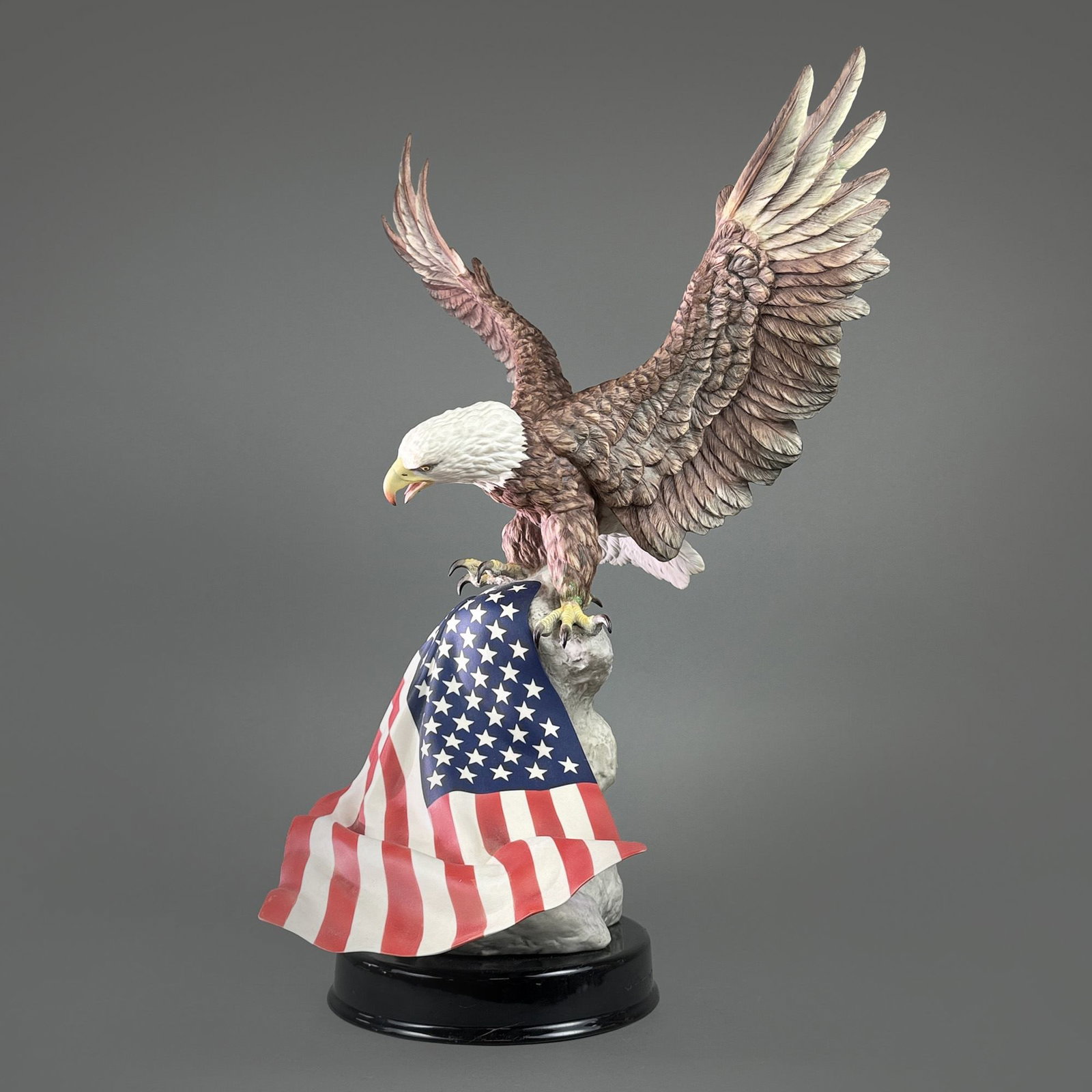 Boehm Porcelain Sculpture, Patriot Eagle 40400 (1 of 5)