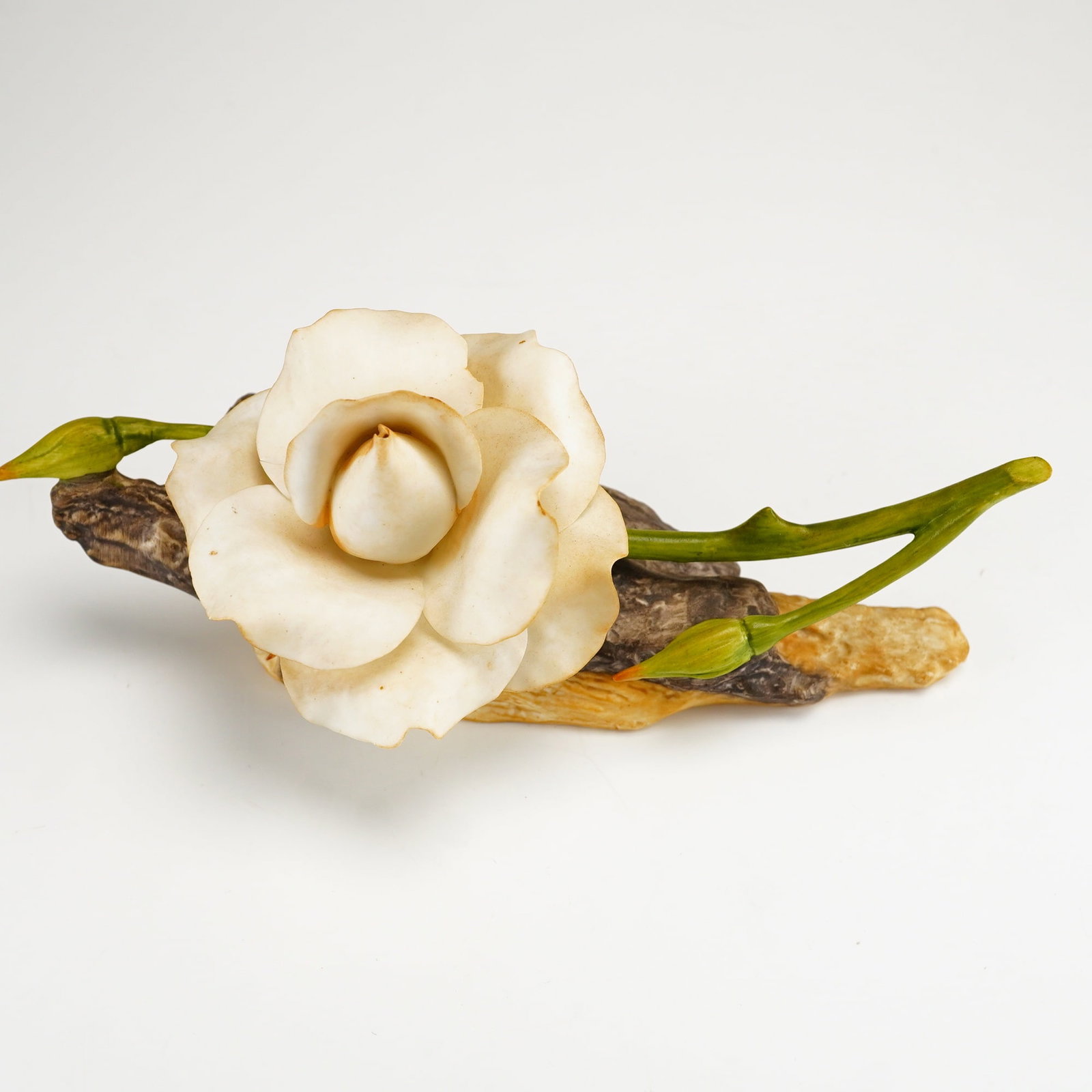Boehm Bone Porcelain Sculpture, White Rose 200-55-W (1 of 4)