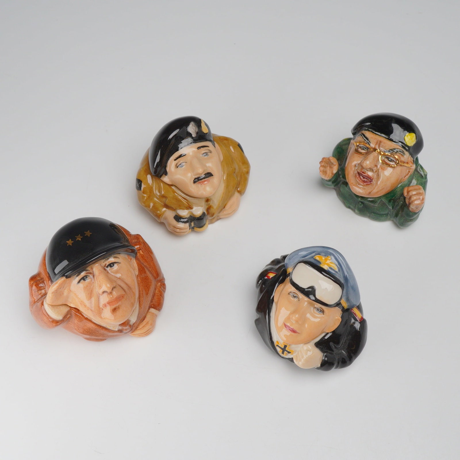 4pc Kevin Francis Face Pots, Military Theme (1 of 3)