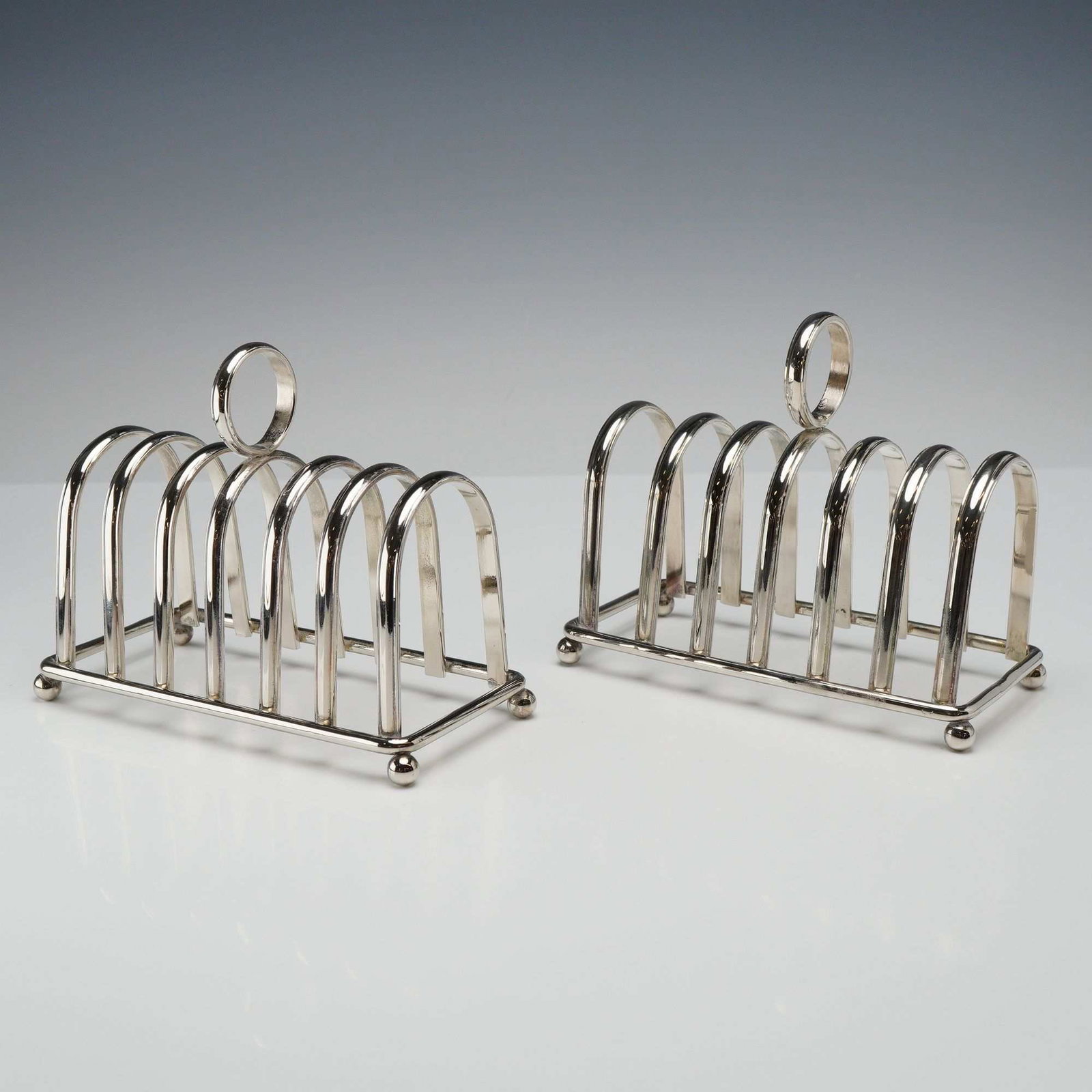 A Pair of Silver-Plated Five-Slot Toast Racks (1 of 3)