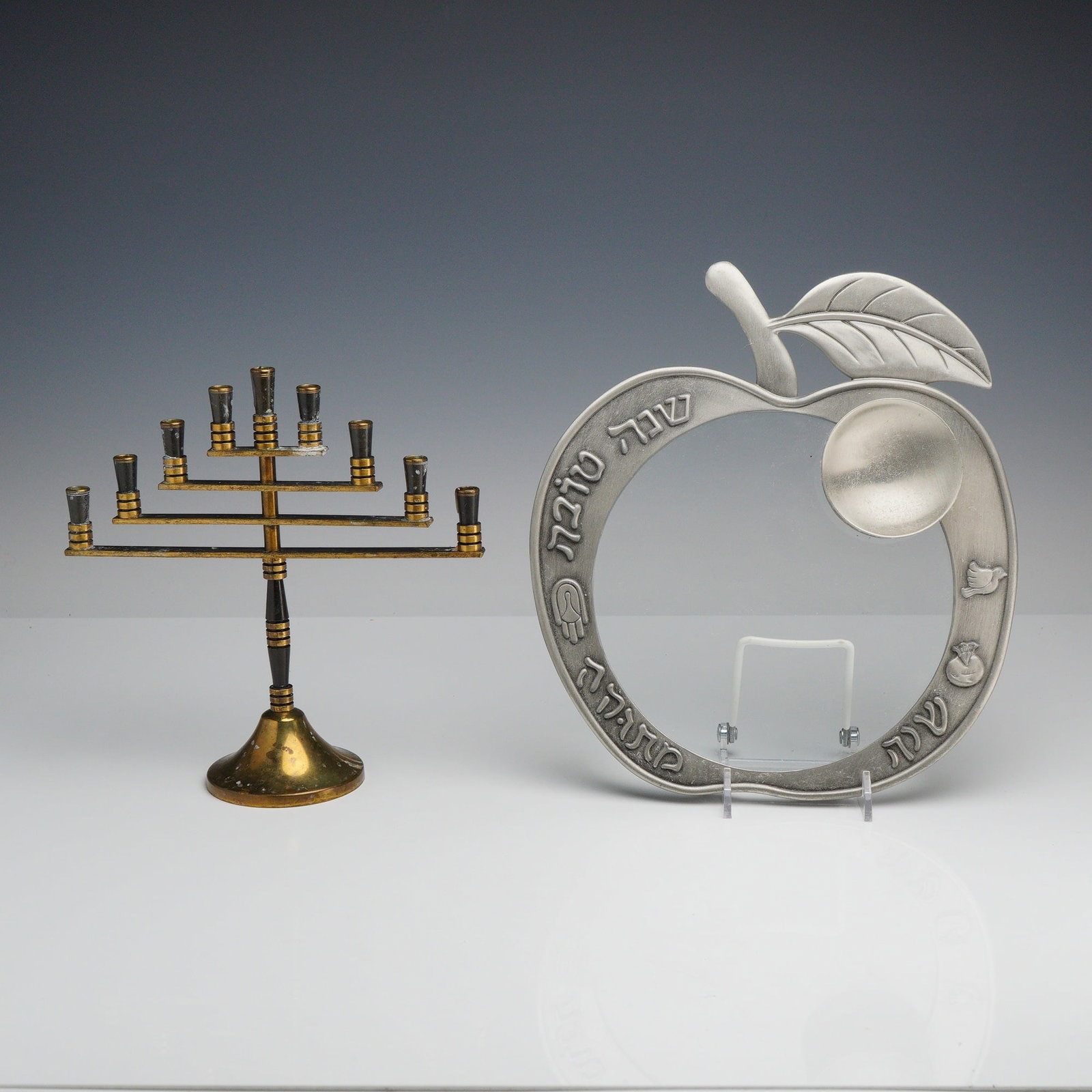2pc Jewish Items Including a Hanukkiah and a Rosh Hashanah Apple Plate (1 of 4)