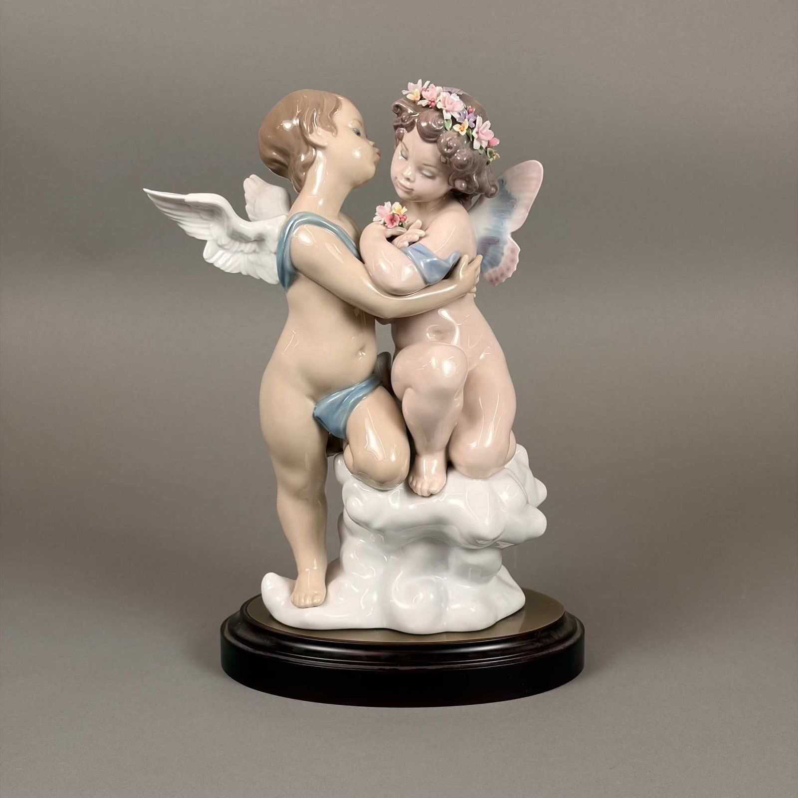 Lladro Porcelain Figurine, Heaven and Earth Number 01001824 (1 of 4)