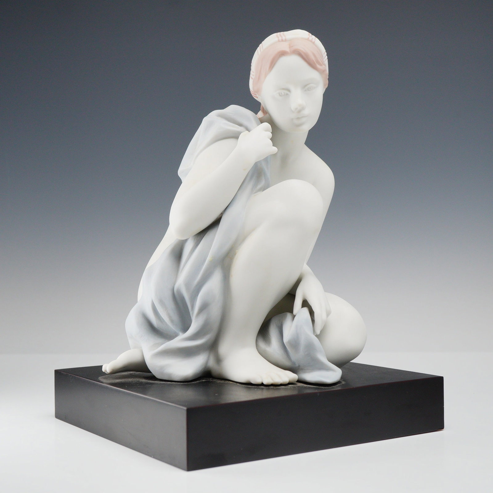 Lladro Soothing Reflections Limited Edition Porcelain Figurine Number 208 of 1500 (1 of 4)