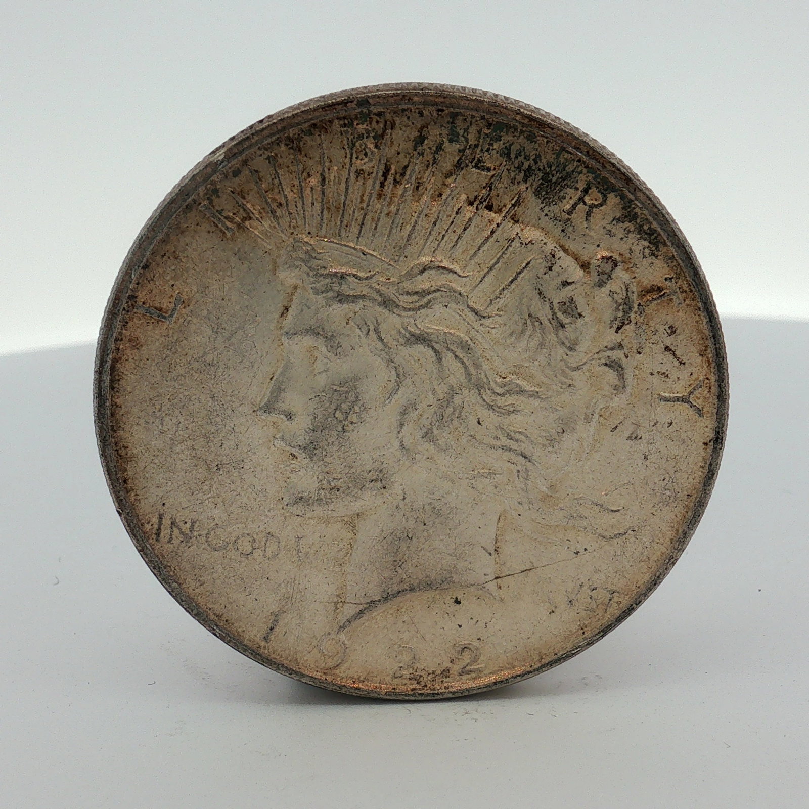 1922-D US One Dollar Peace Silver Dollar, Circulated (1 of 2)
