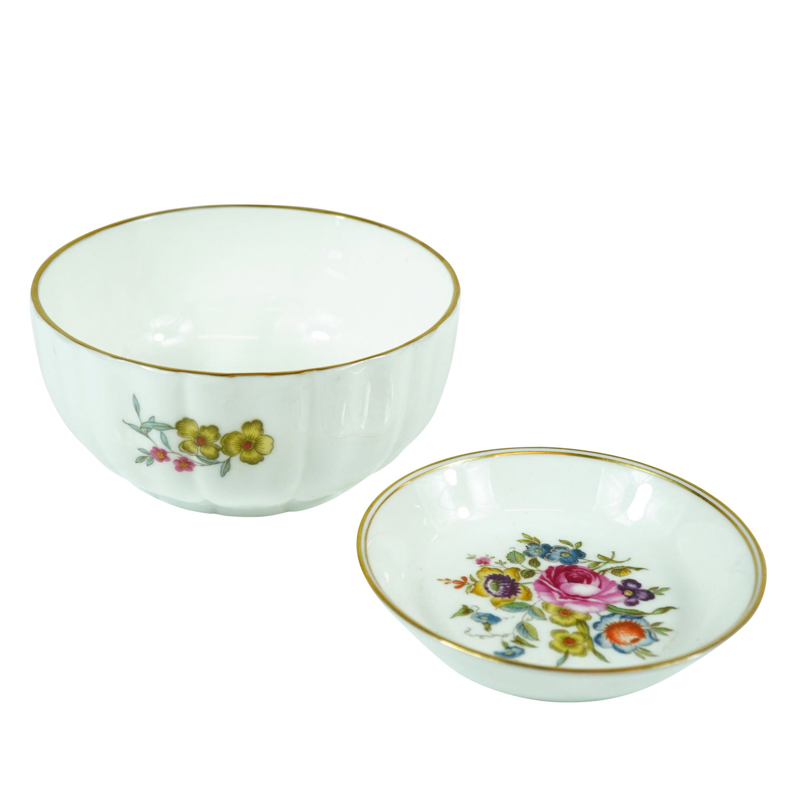 A Pair of Royal Worcester Floral Fine Bone China Bowl and Ring Dish (1 of 3)