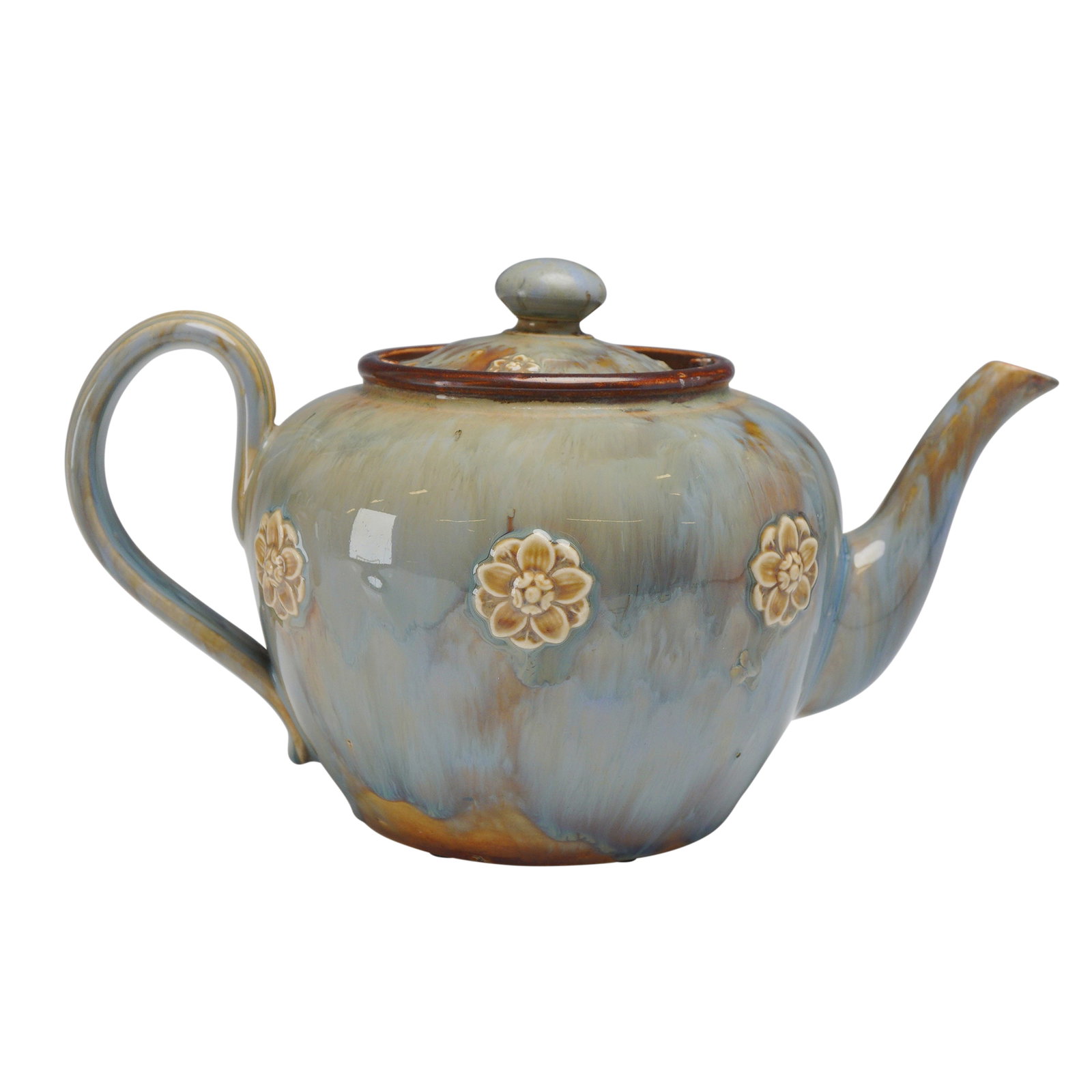 Royal Doulton Mottled Stoneware Teapot 8510: A Royal Doulton glazed stoneware teapot featuring a globular body, curved spout, and an ear-shaped handle. The exterior is finished in a variegated mottled glaze transitioning between shades of cornfl