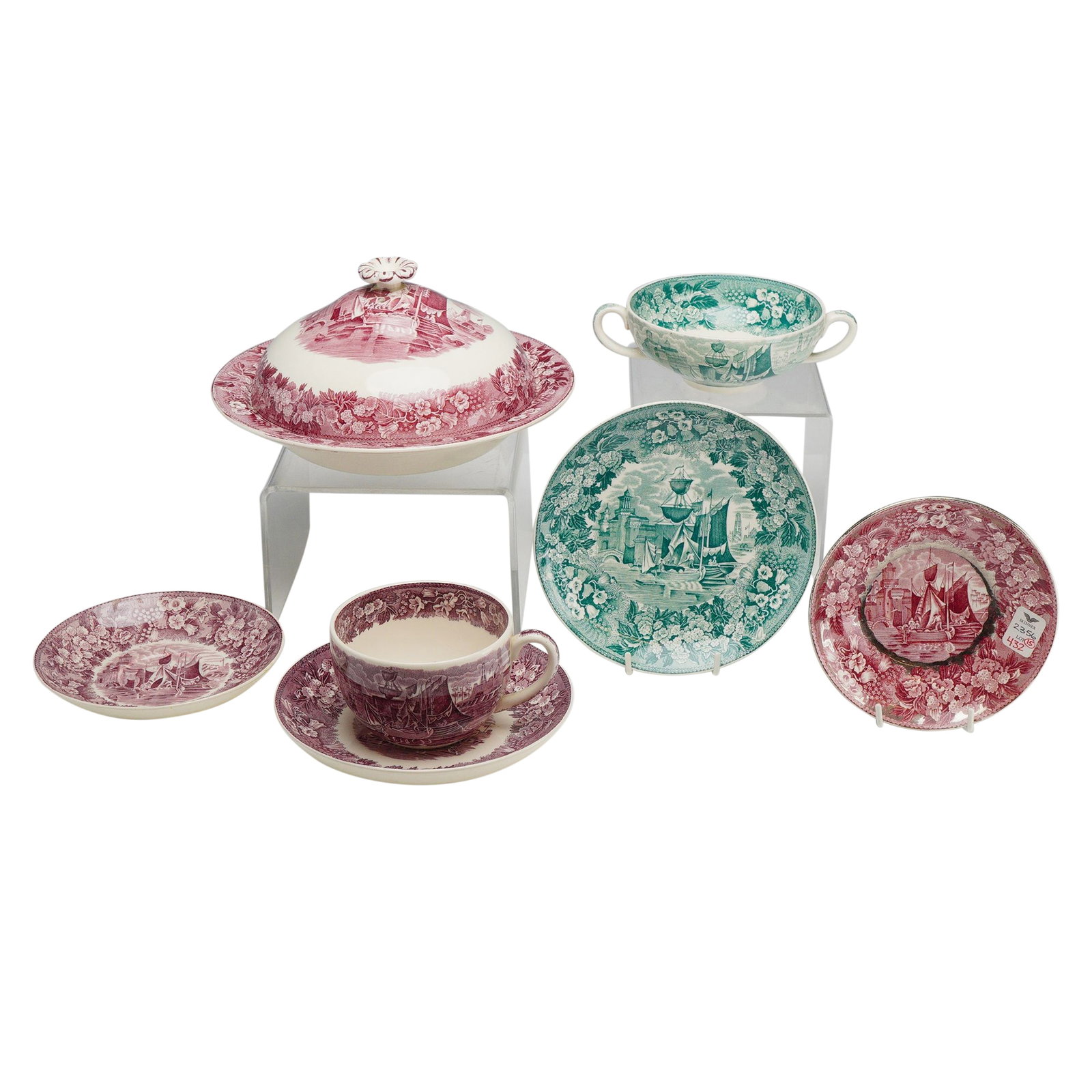 8pc Wedgwood Transfer-Printed Earthenware Pieces, Ferrara Pattern: A collection of eight transfer-printed refined earthenware pieces in the Ferrara pattern by Wedgwood, comprising a total of five items. The group includes one pink transfer-printed covered bowl with a