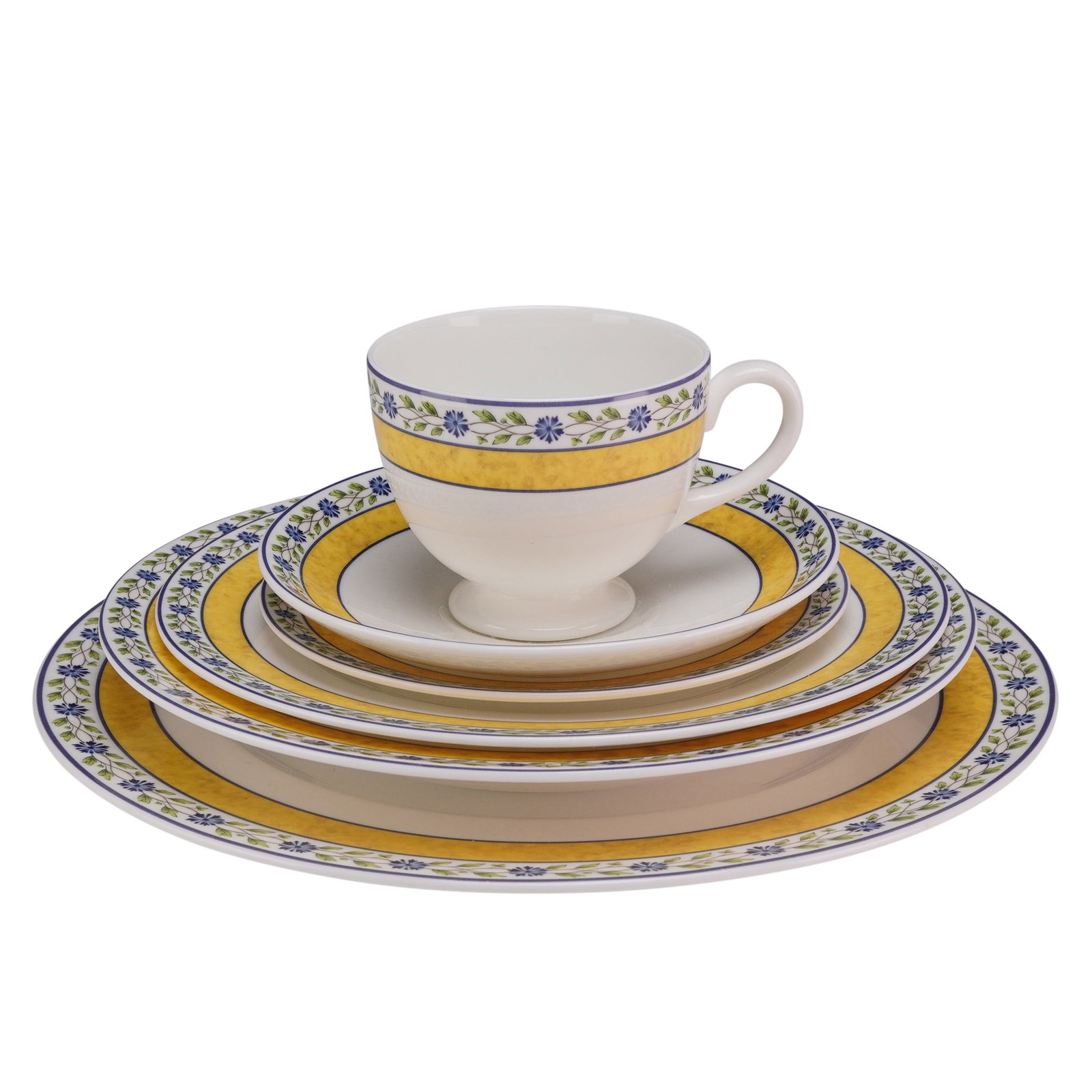 6 Piece Set of Wedgwood Bone China Plates and Teacup, Mistral: This set of six pieces of Wedgwood Mistral bone china is manufactured in England. The pattern, which bears a 1994 copyright, is characterized by a white ground decorated with a wide, mottled yellow ba