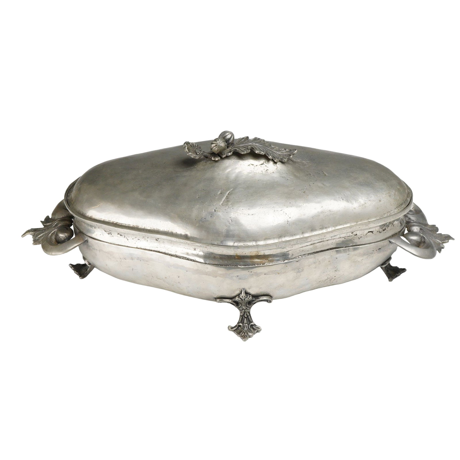 Portuguese Rococo Style Pewter Covered Vegetable Dish, 20th Century (1 of 6)
