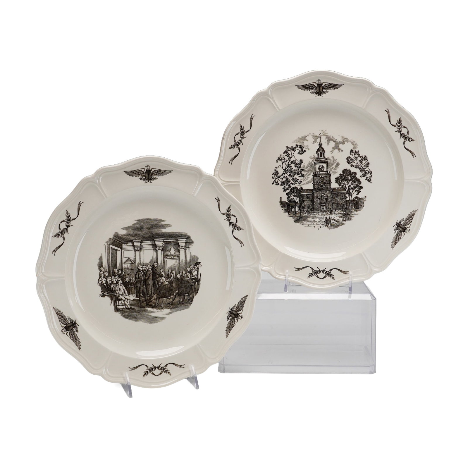 Pair of Wedgwood Etruria Philadelphia Pattern Creamware Plates for John Wanamaker (1 of 4)