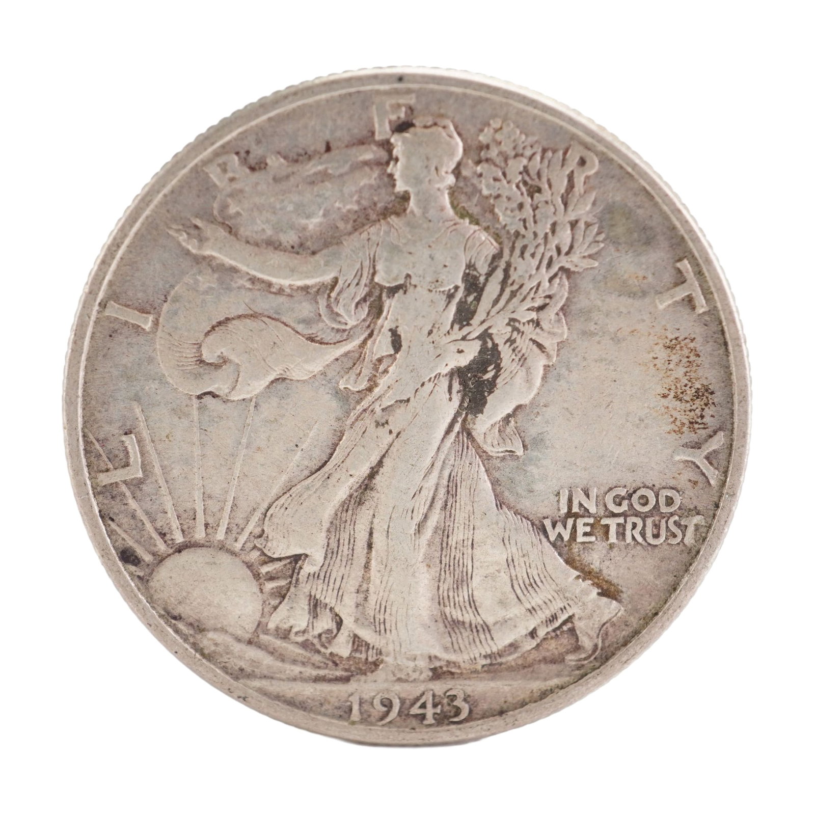 1943 U.S. Walking Liberty Half Dollar 90% Silver Coin, Circulated: Design includes obverse Liberty walking to the left with date below; Reverse has Eagle with wings spread and denomination below. Total weight 14g. Dimensions: 30.6mm Date or Era: 1943 Country of Origi