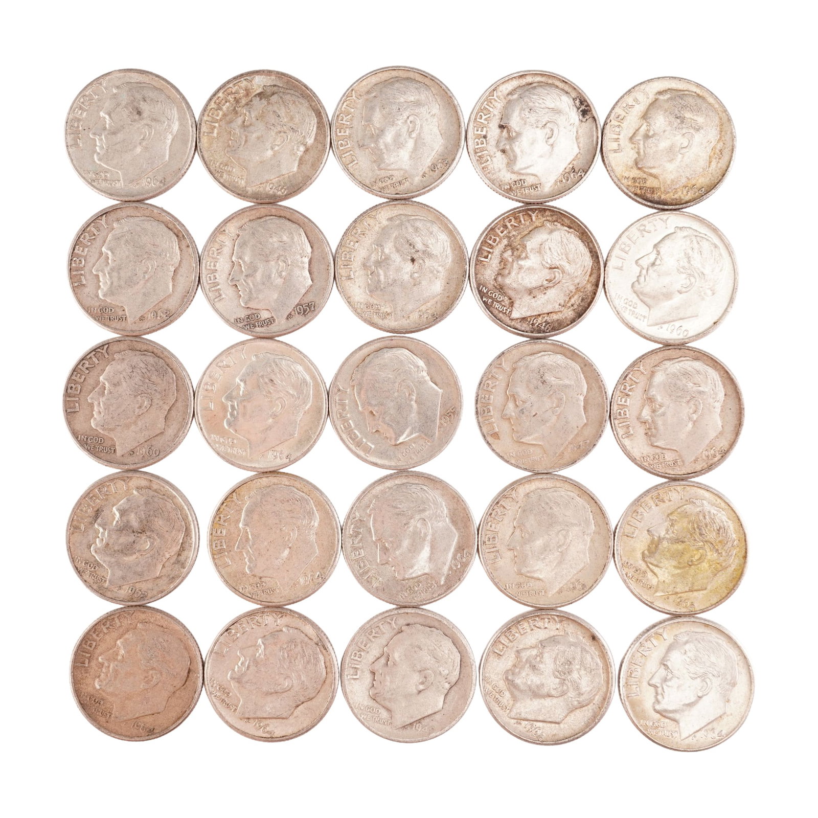 Lot of 25 Loose Roosevelt 90% Silver Dimes, Circulated: Obverse portrait in left profile of Franklin D. Roosevelt, the 32nd President of the United States from 1933 to his death in 1945, is accompanied with the motto: "IN GOD WE TRUST" and surrounded with 