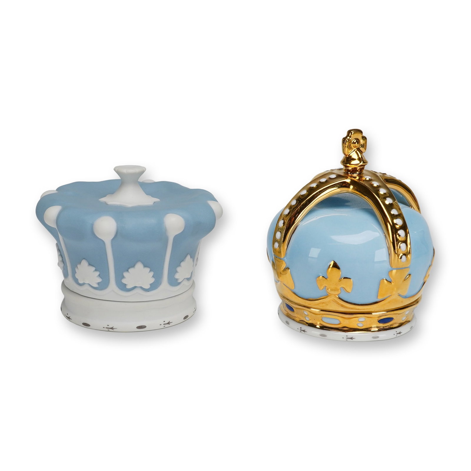 Two Wedgwood 250th Anniversary Lidded Crown Trinket Boxes: This lot features two Wedgwood lidded trinket boxes produced to commemorate the 250th anniversary of the company's founding in 1759. The first box is crafted in light blue jasperware with a matte fini