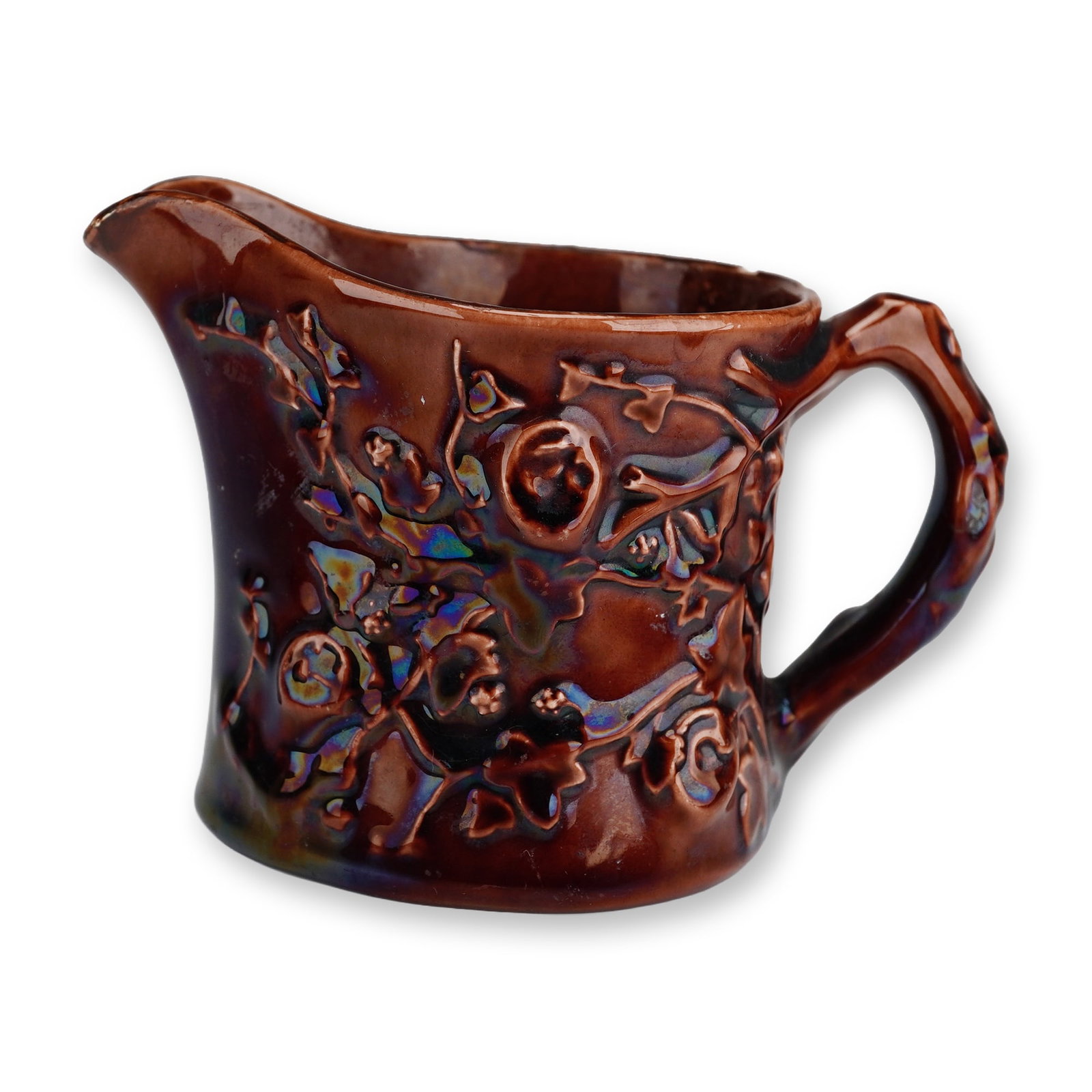 Wedgwood Relief-Molded Earthenware Creamer with Treacle Glaze (1 of 4)