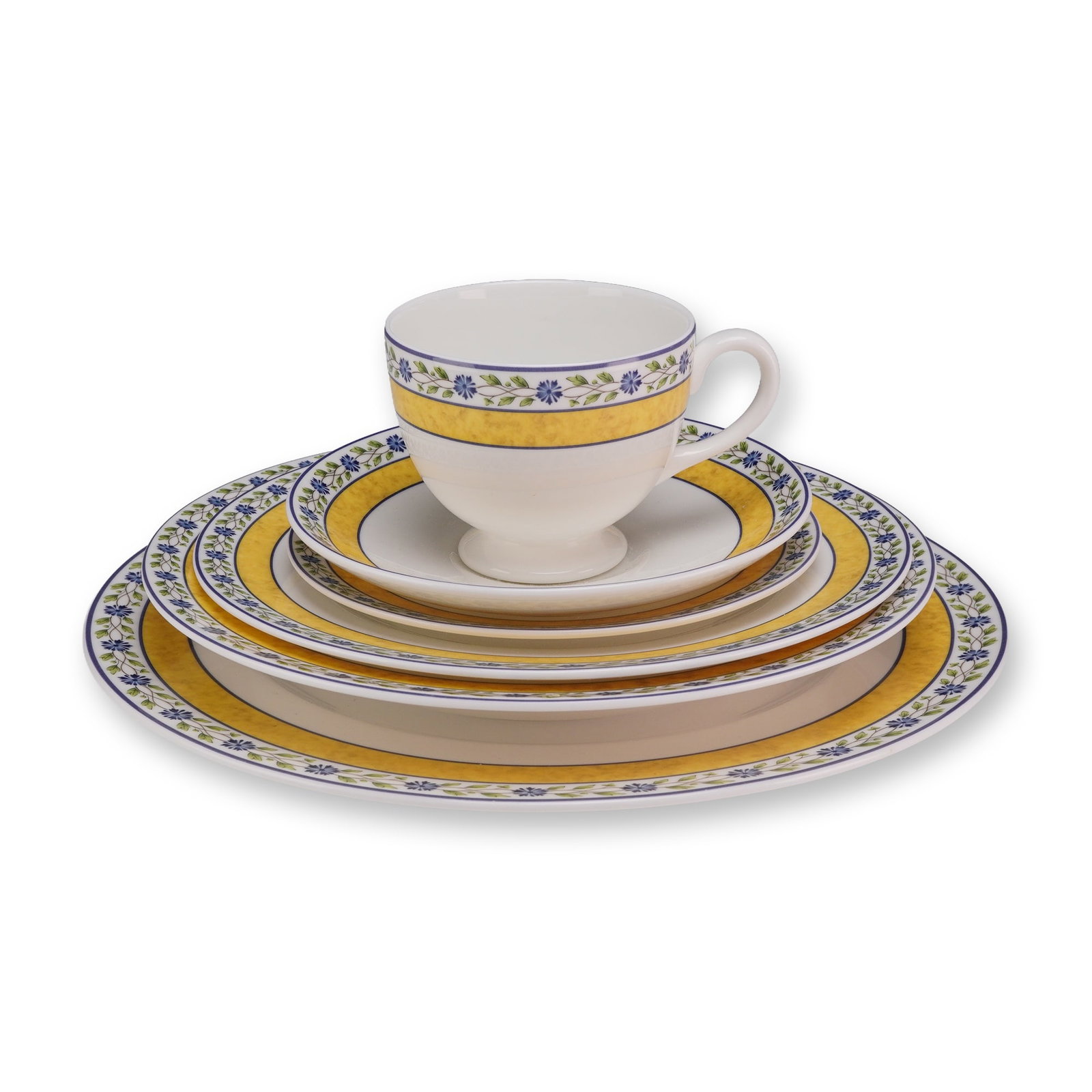 6 Piece Set of Wedgwood Bone China Plates and Teacup, Mistral (1 of 3)