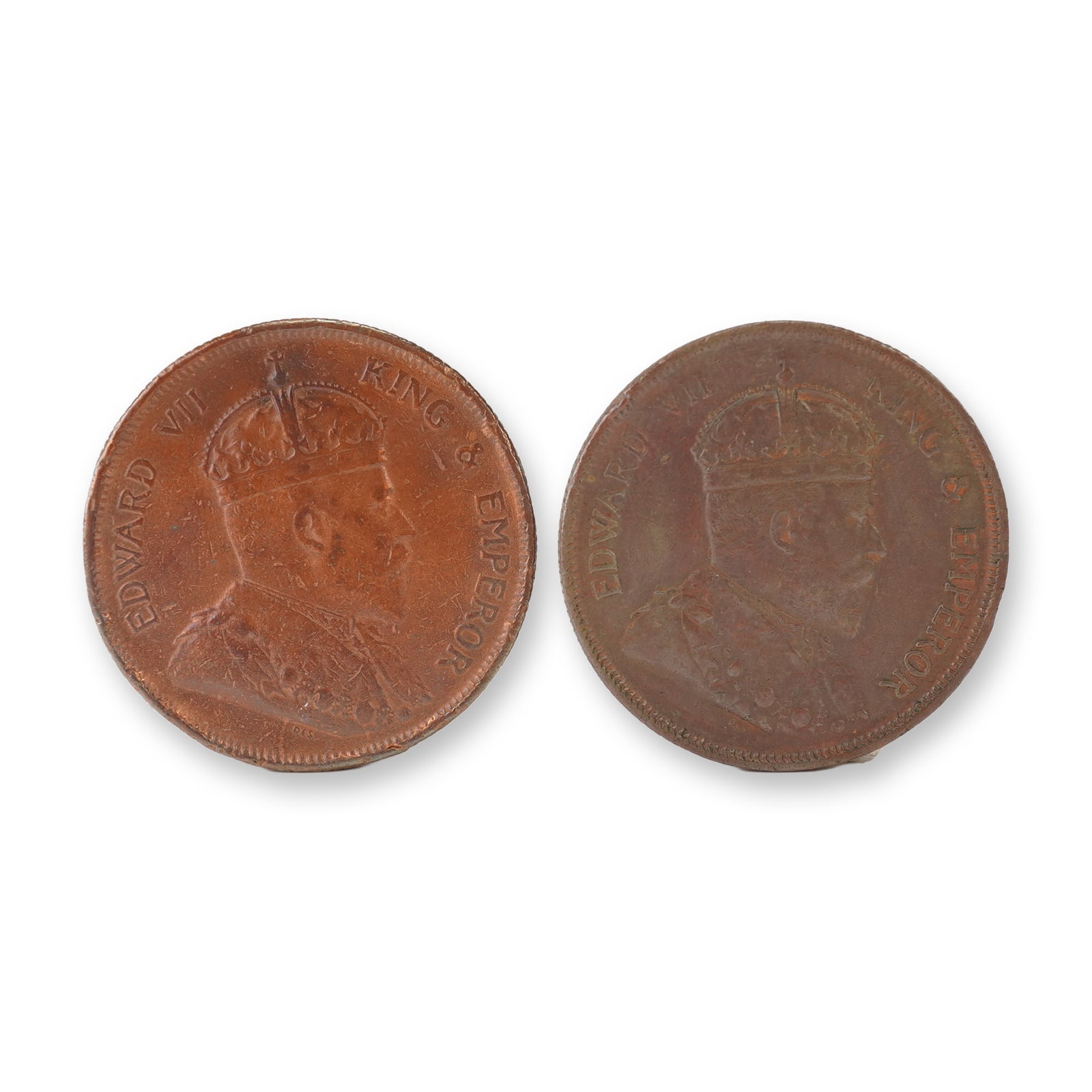 2pc 1908 Strait Settlement 1 Cent Coins: Each copper coin features the crowned bust of King Edward VII facing right on the obverse, encircled by the inscription EDWARD VII KING & EMPEROR. The reverse displays the denomination within a beaded