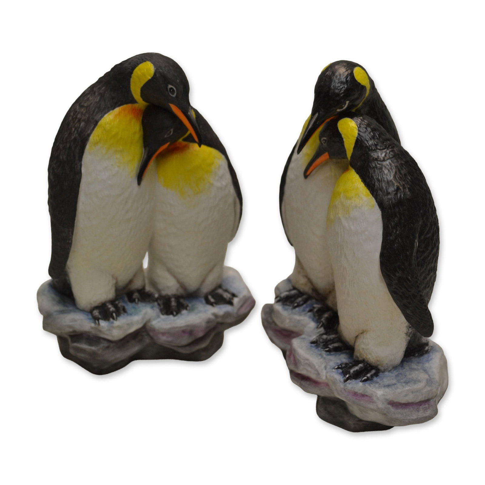 2Pc Connoisseur Porcelain LE Sculptures Penguins "Affection" 2005 (1 of 3)