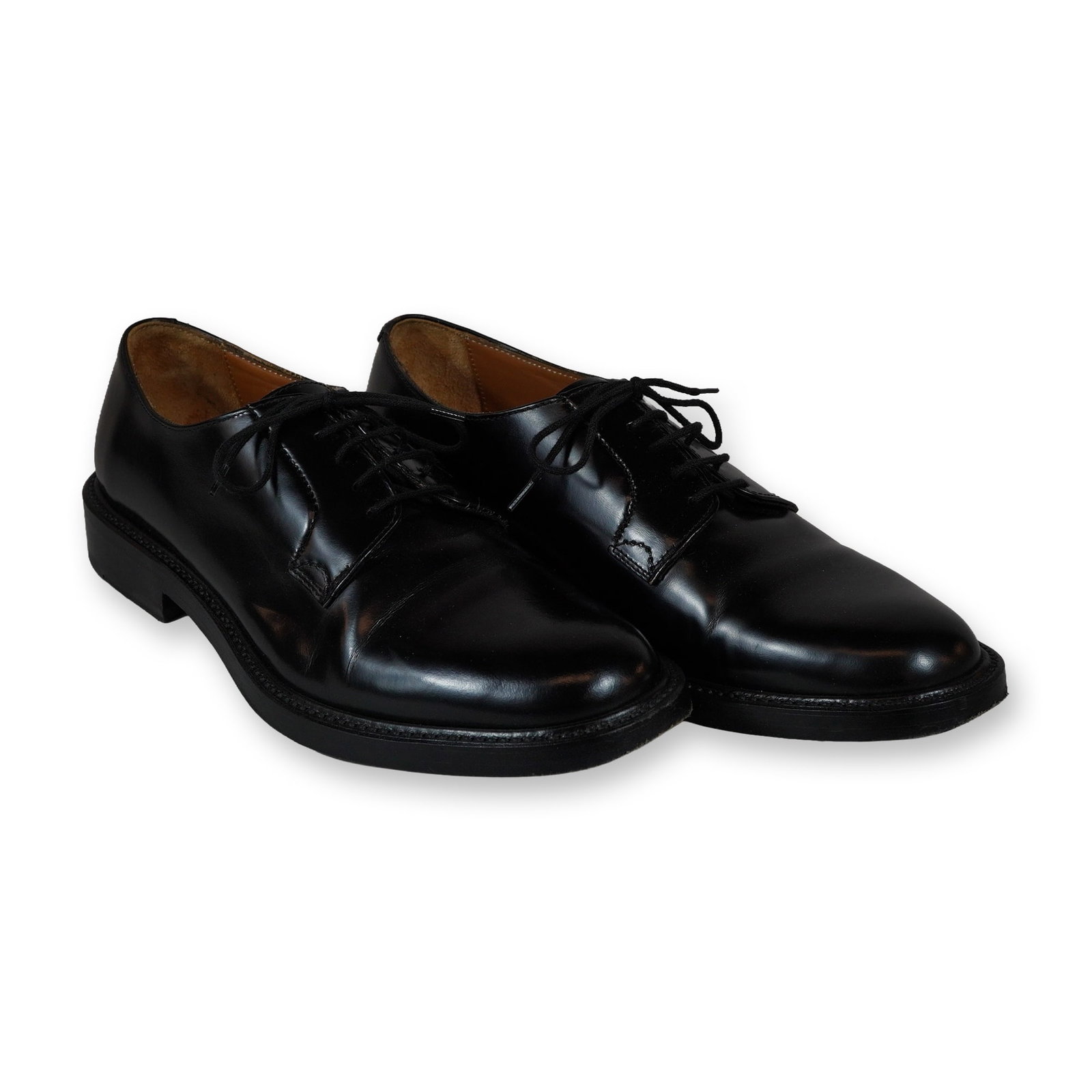 Velasca Milano Handmade Italian Black Leather Derby Shoes: Velasca Milano. A pair of men's plain-toe Derby dress shoes in smooth black leather with a high-shine finish. Features an open-lacing system with five eyelets and a robust welted construction. The int
