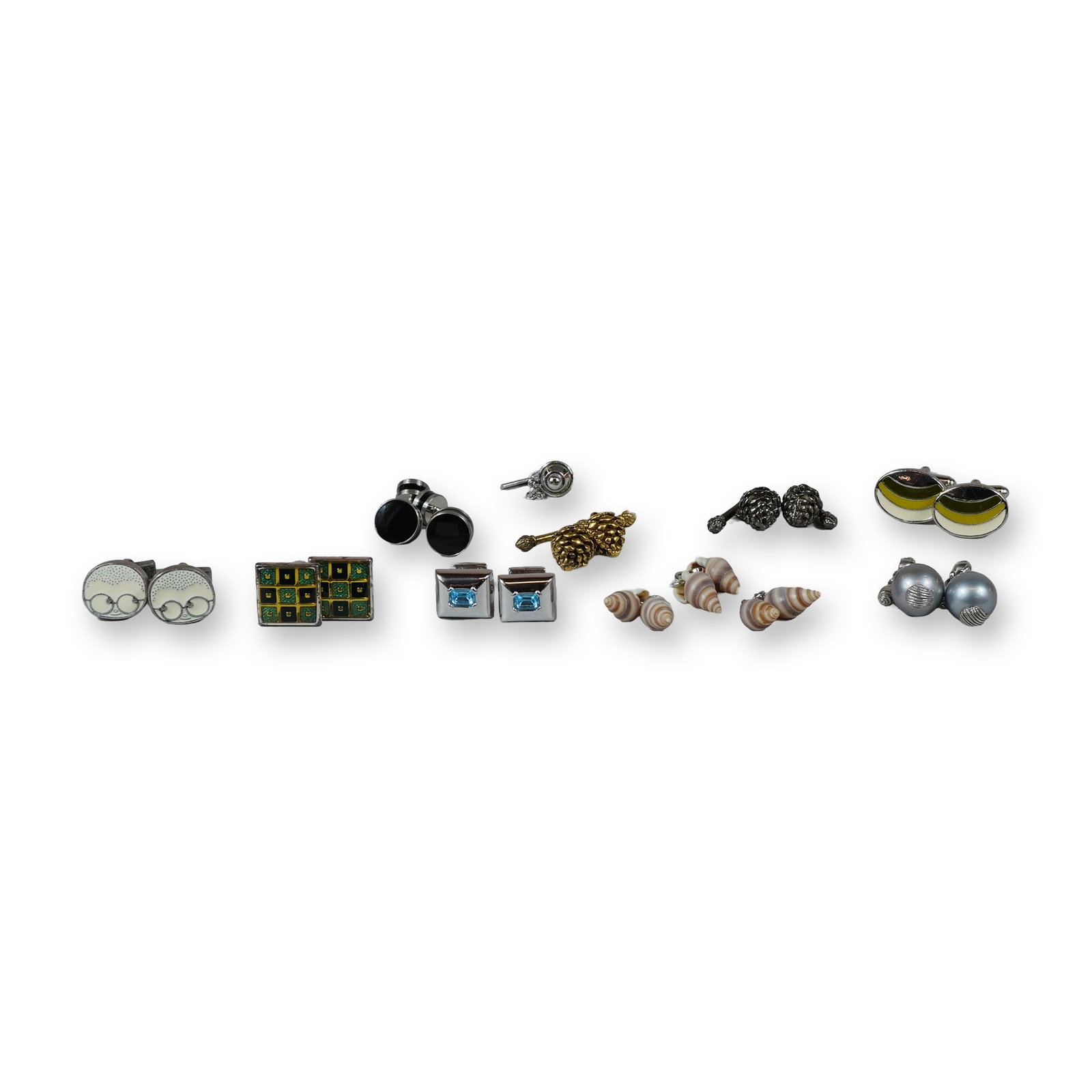Assortment of Men's Cufflinks and Tie Pin (1 of 6)