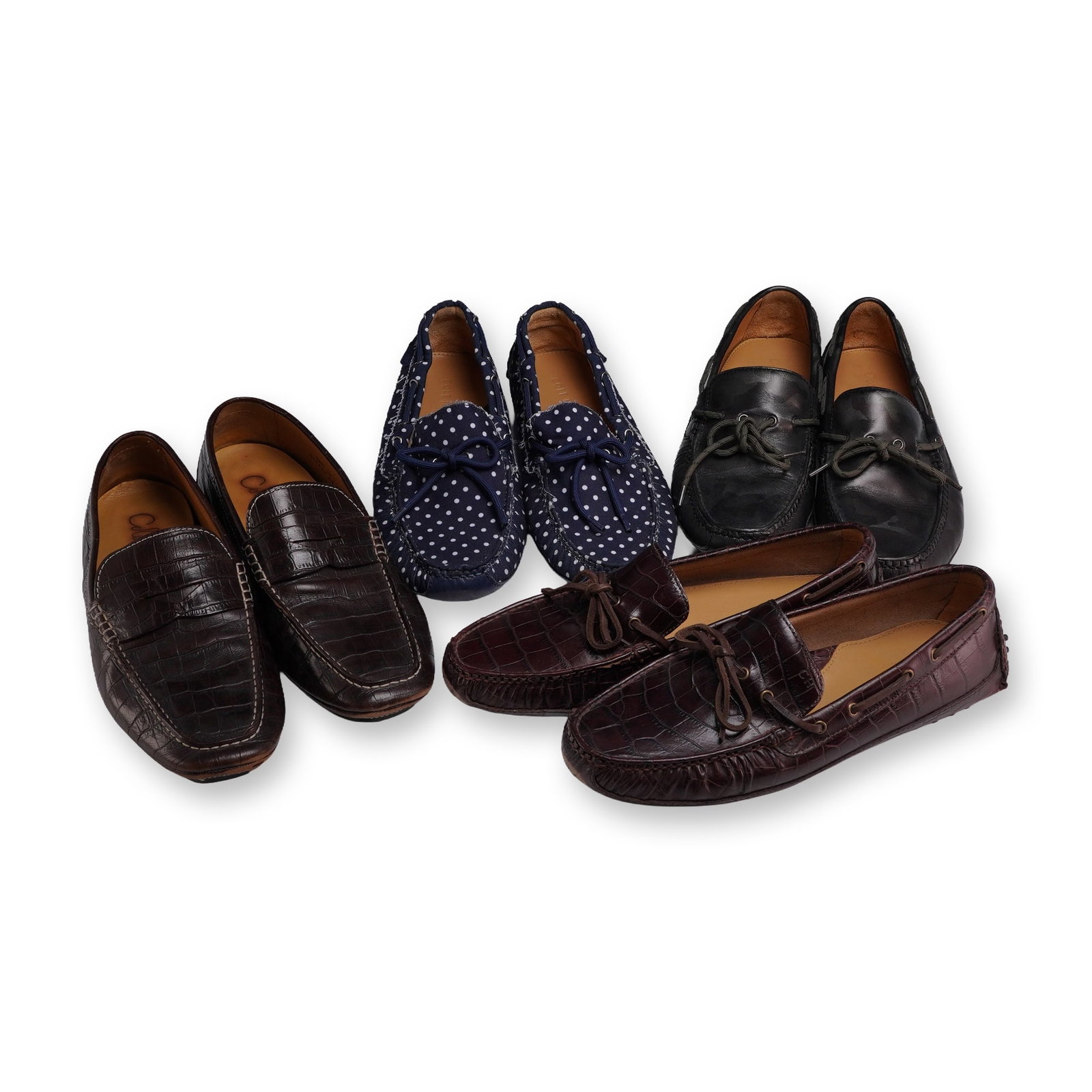 4 Pairs of Cole Haan Loafers: Group of four pairs of men shoes in US size 9, featuring a variety of styles and finishes. The assortment includes model C07481 brown croc-embossed leather penny loafers with rubber comfort outsoles. 