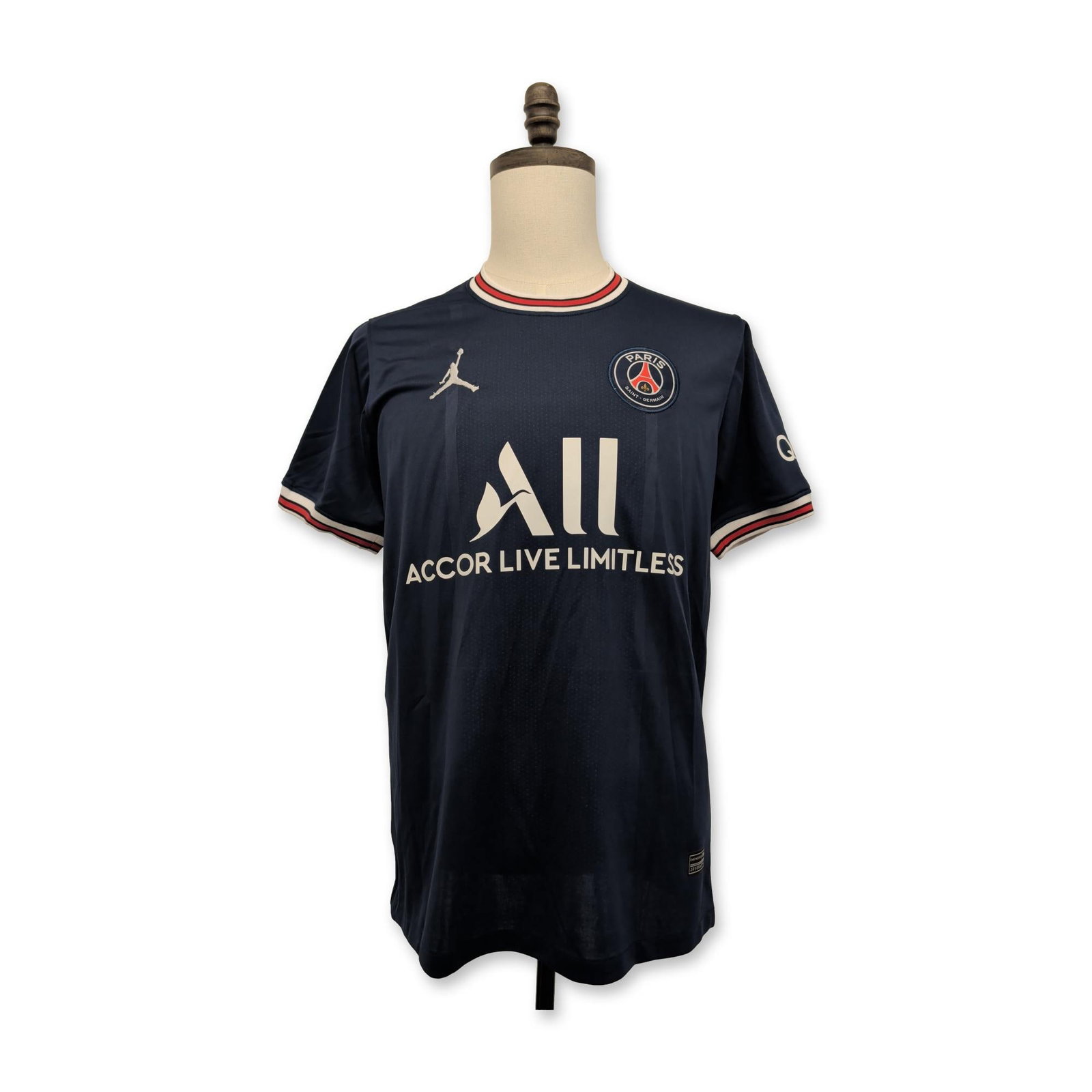 PSG 2021-2022 Lionel Messi Signed Home Soccer Jersey (1 of 6)