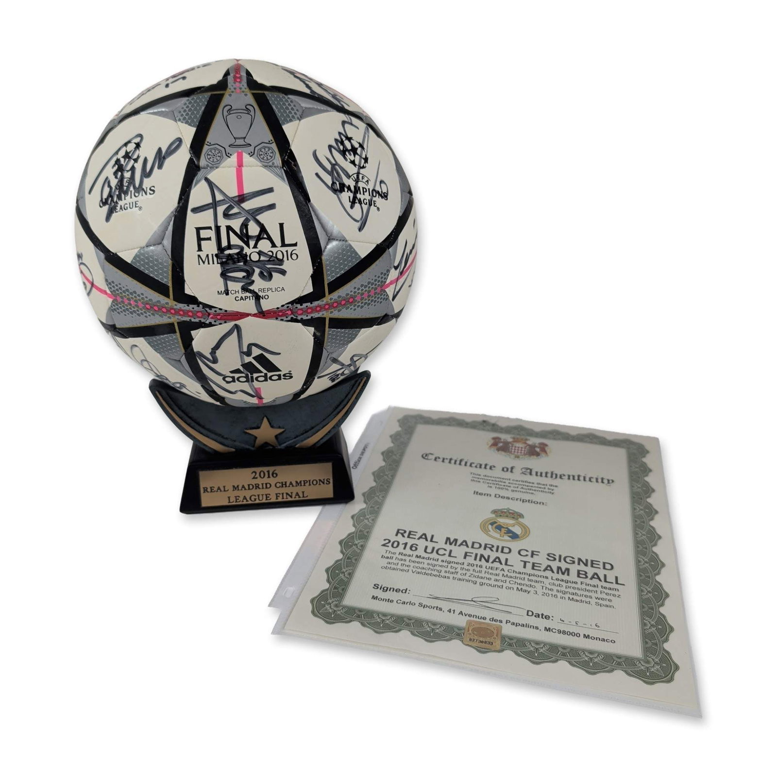 Real Madrid Signed 2016 Champions League Final Soccer Ball (1 of 7)