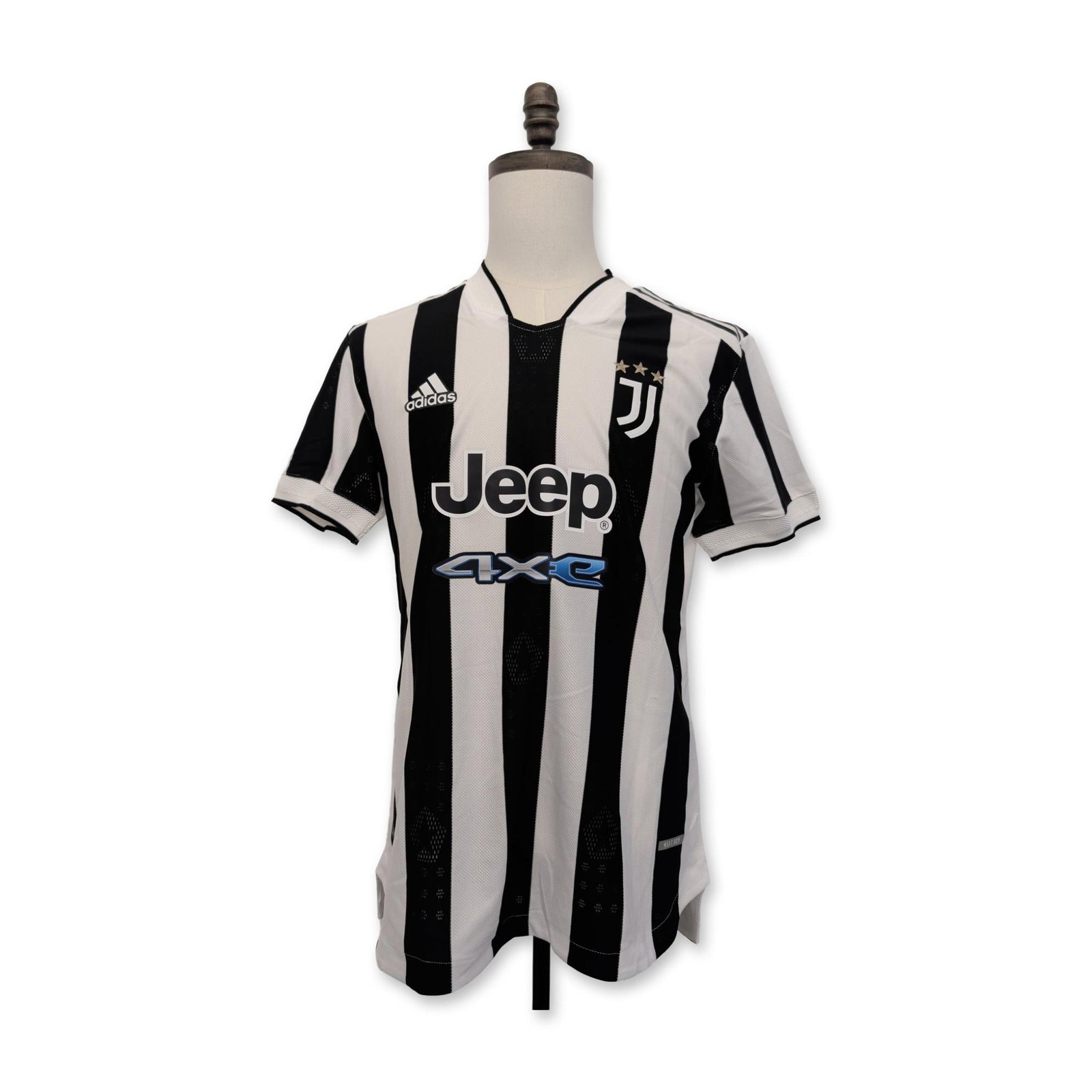 Signed Cristiano Ronaldo Juventus Soccer Jersey (1 of 6)