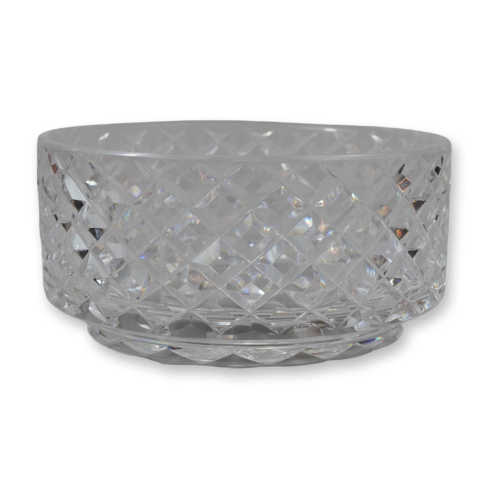 Waterford Alana Pattern Cut Crystal Bowl: A cylindrical bowl crafted from high-lead crystal by Waterford, Ireland. The body of the bowl features a continuous deep-cut diamond lattice pattern characteristic of the Alana pattern. The base is de
