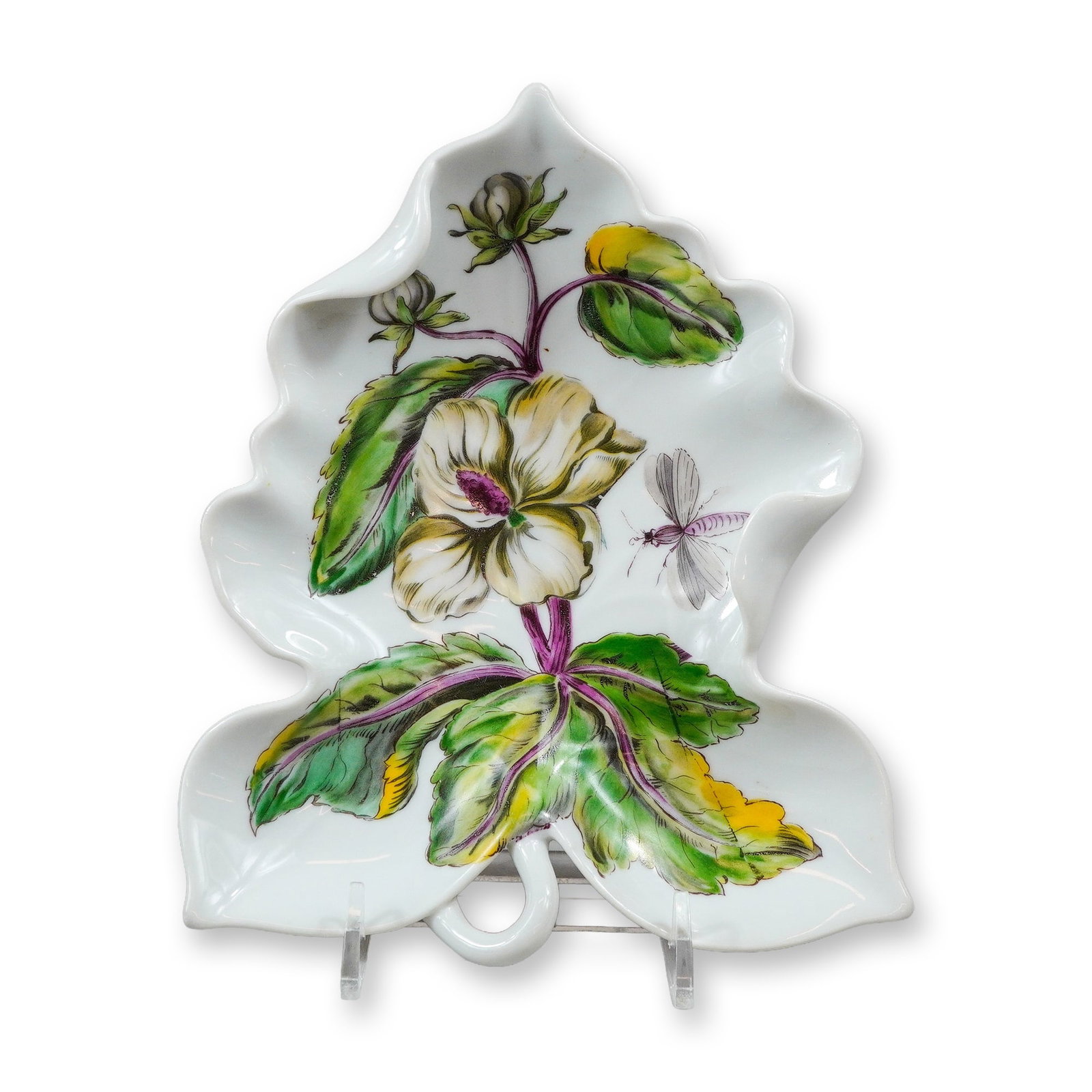Mottahedeh Chelsea Botanical Porcelain Leaf-Shaped Dish (1 of 3)