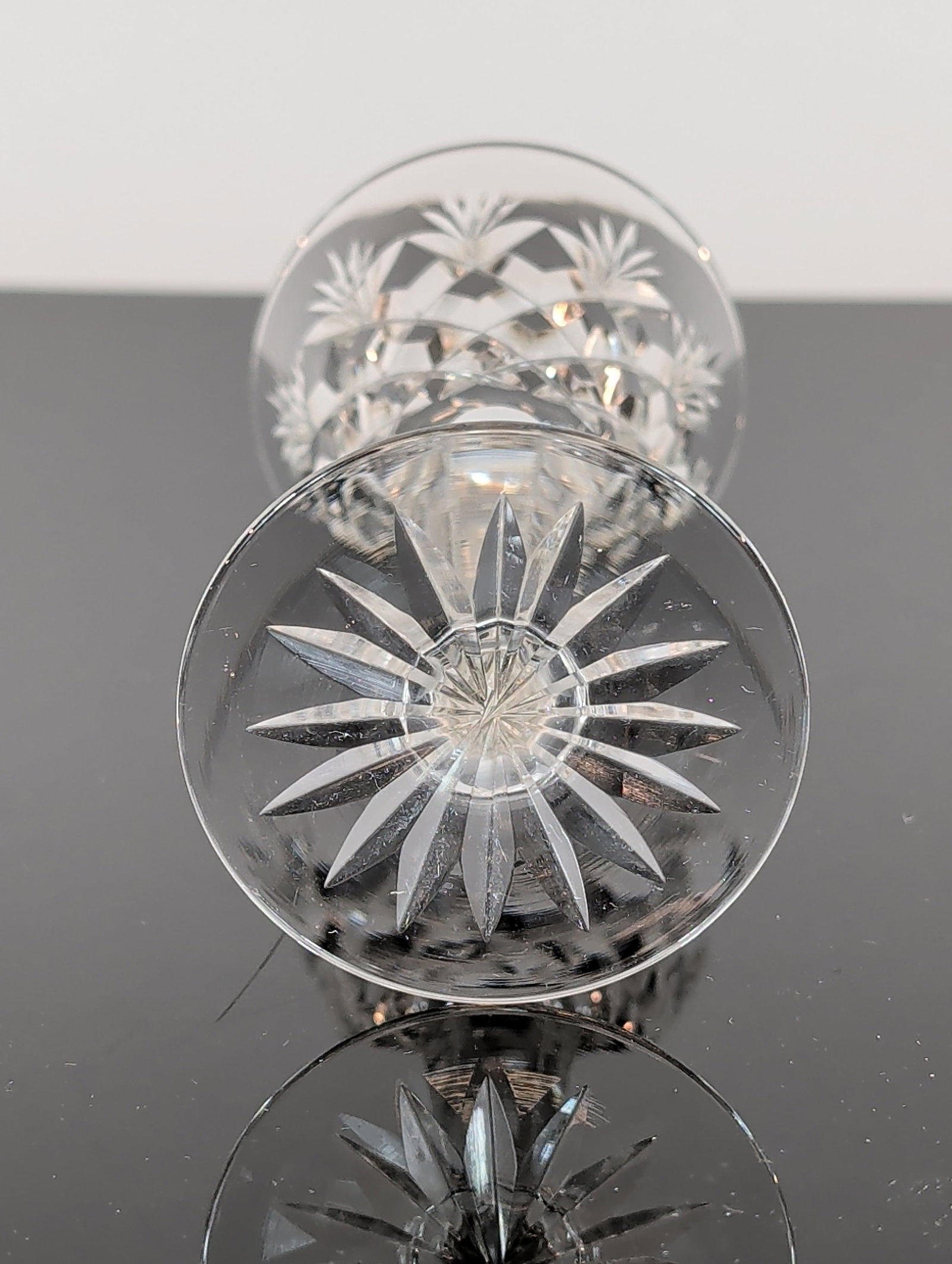 4pc Cut Crystal Stemware Glasses - 3