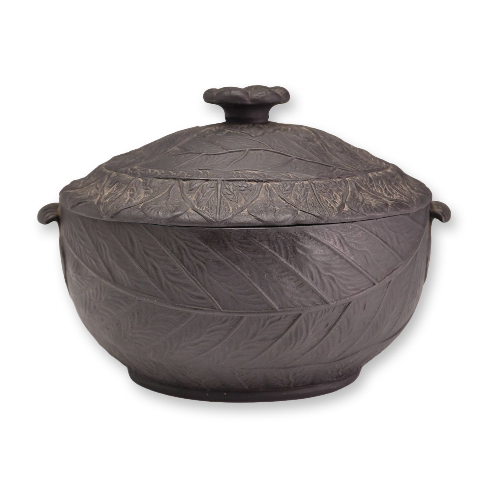 Wedgwood Black Basalt Cabbage Leaf Lidded Tureen (1 of 4)