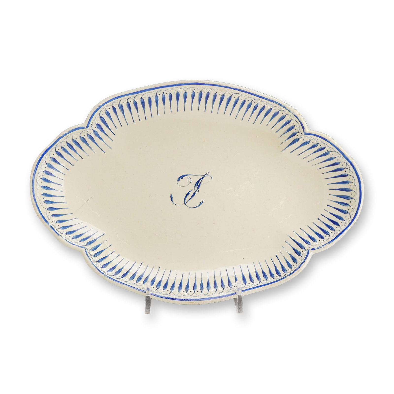 Wedgwood Feather Edge Creamware Lobed Oval Tray with Monogram (1 of 3)