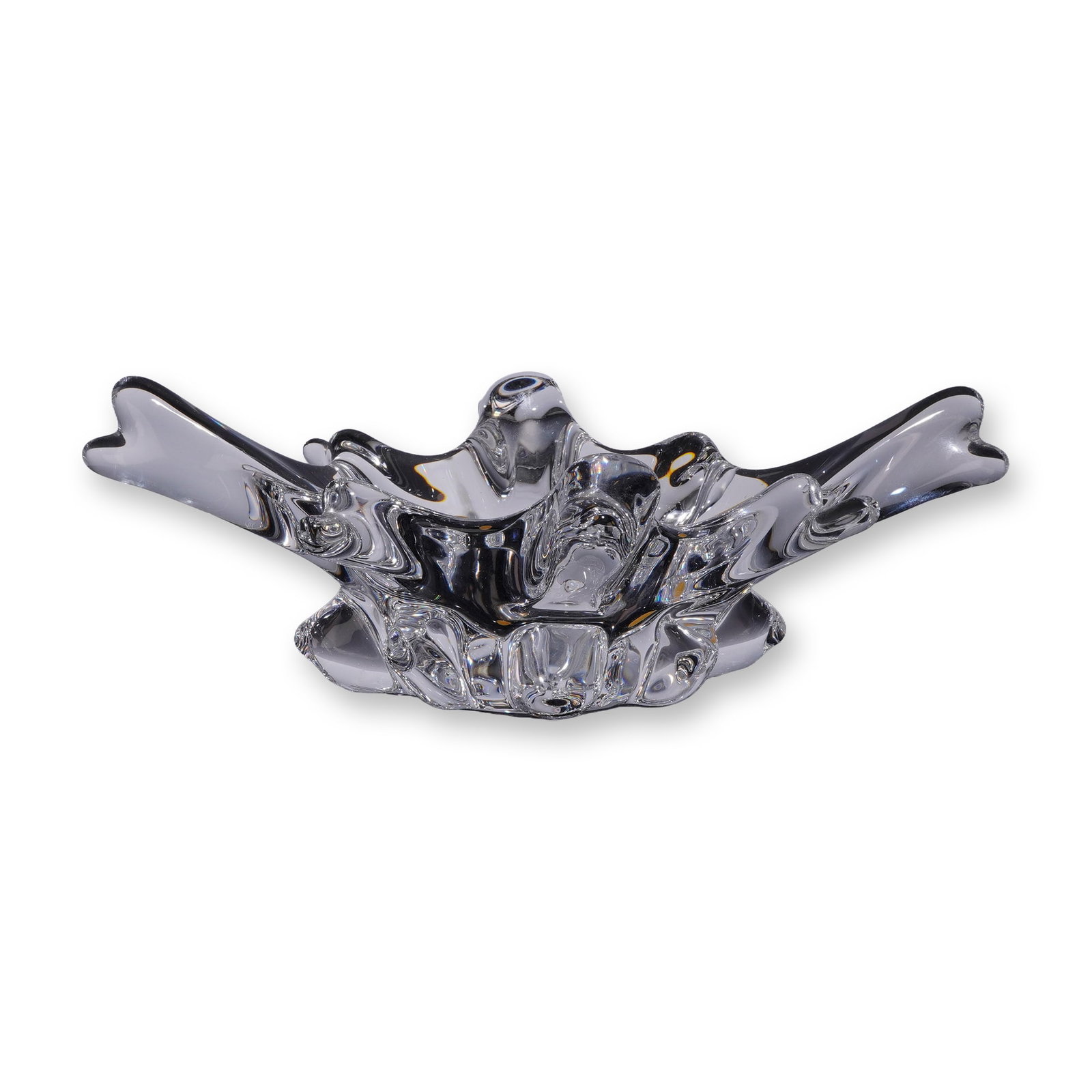 Sculpted Crystal Splash Design Centerpiece Bowl: Mid-century modern crystal splash bowl, hand-formed in a dynamic starburst configuration. The heavy, colorless glass features thick organic protrusions radiating from a central well, designed to maxim