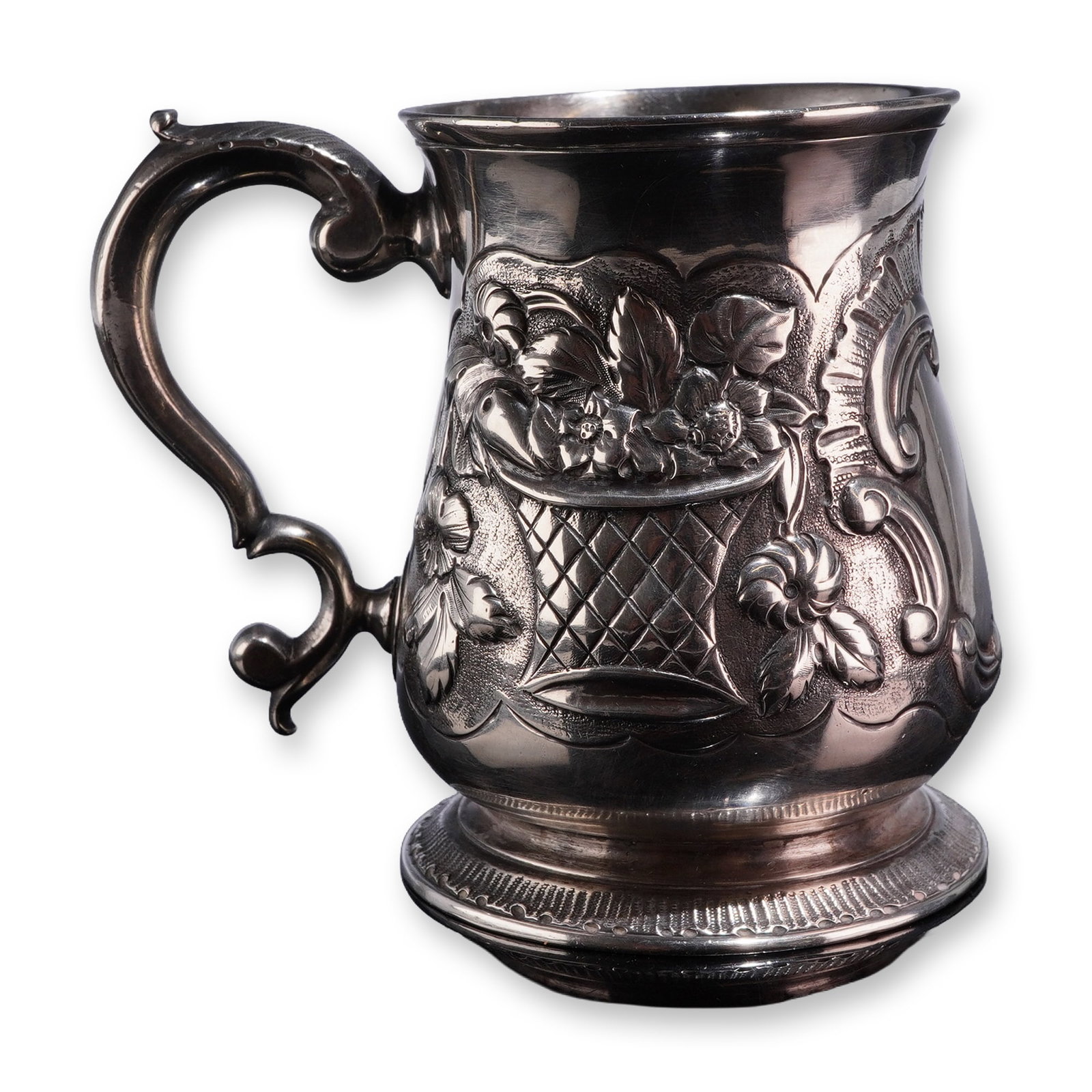 Roberts and Belk Sheffield Sterling Silver Repousse Mug (1 of 5)
