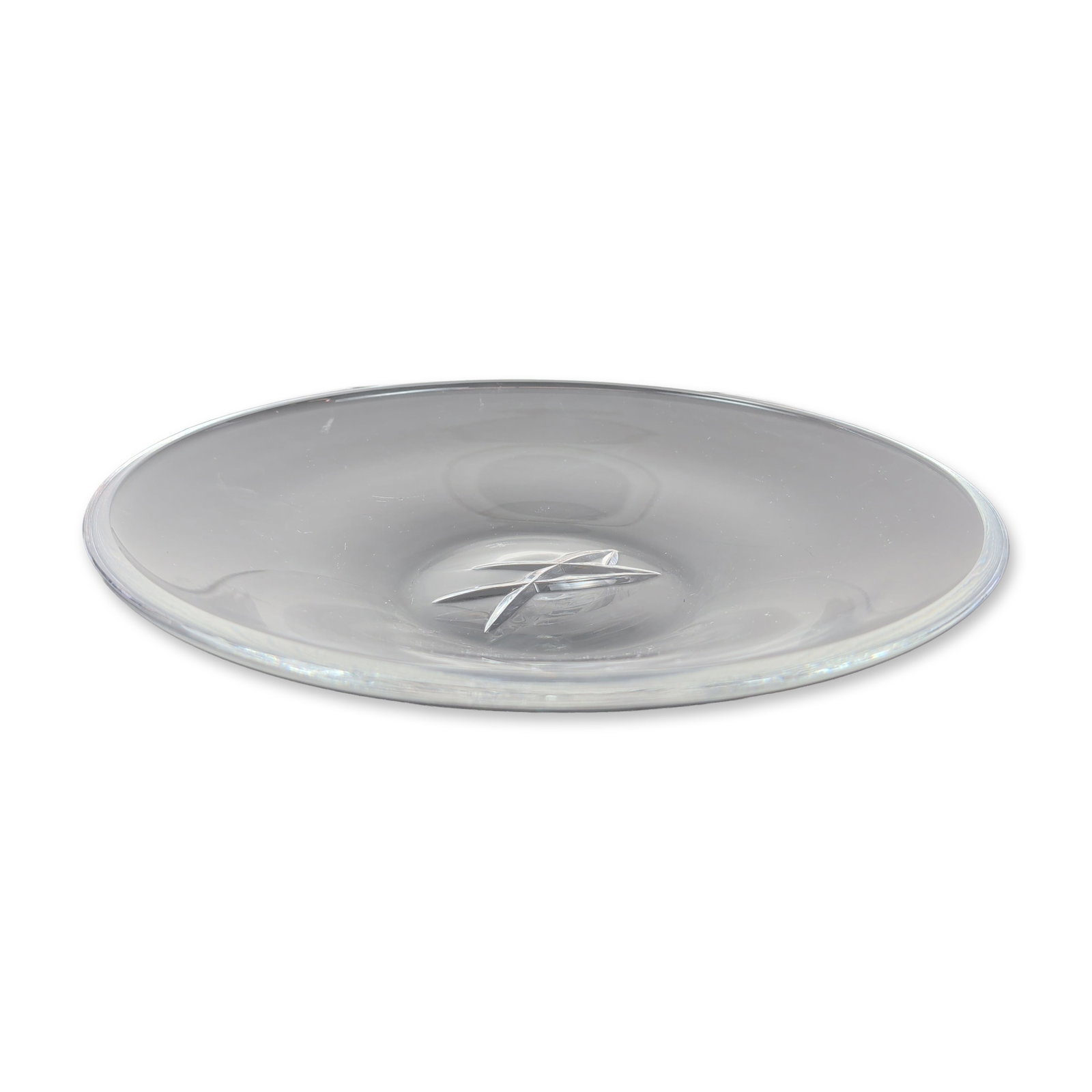 Waterford John Rocha Crystal Centerpiece Bowl: John Rocha for Waterford contemporary lead crystal bowl. The piece features a shallow circular form with a thick polished rim and a central deep-cut stylized four-point star motif. The minimalist desi