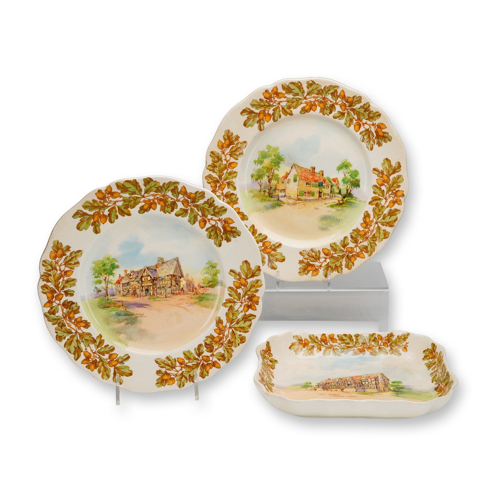 3pc Royal Doulton Old English Inns Ceramic Plates & Serving Dish Set, D6072: A trio of Royal Doulton ceramic tablewares from the Old English Inns series, pattern D6072. The set comprises two circular plates and one rectangular serving dish, all featuring scalloped rims and an 