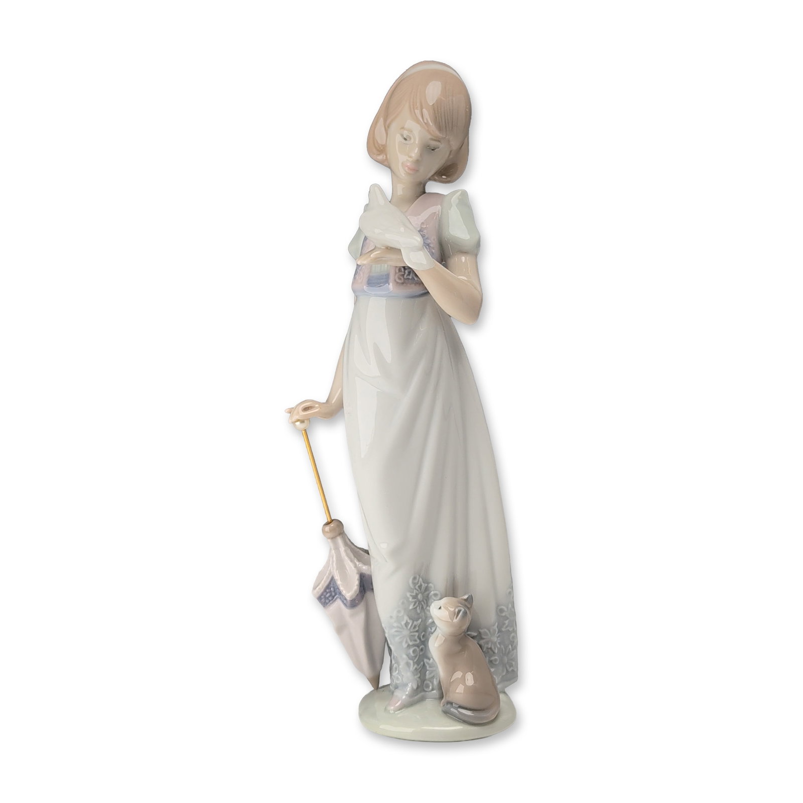 Lladro Summer Stroll Porcelain Figurine 7611: Lladro figurine, Summer Stroll, model number 7611, Collectors Society annual piece for 1991. Glazed porcelain figurine depicting a young girl in a flowing white dress with light blue and pink accents 