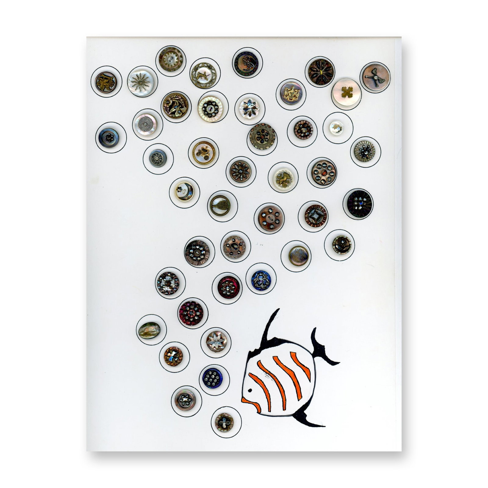 A CARD OF DIVISION ONE PEARL BUTTONS (1 of 4)