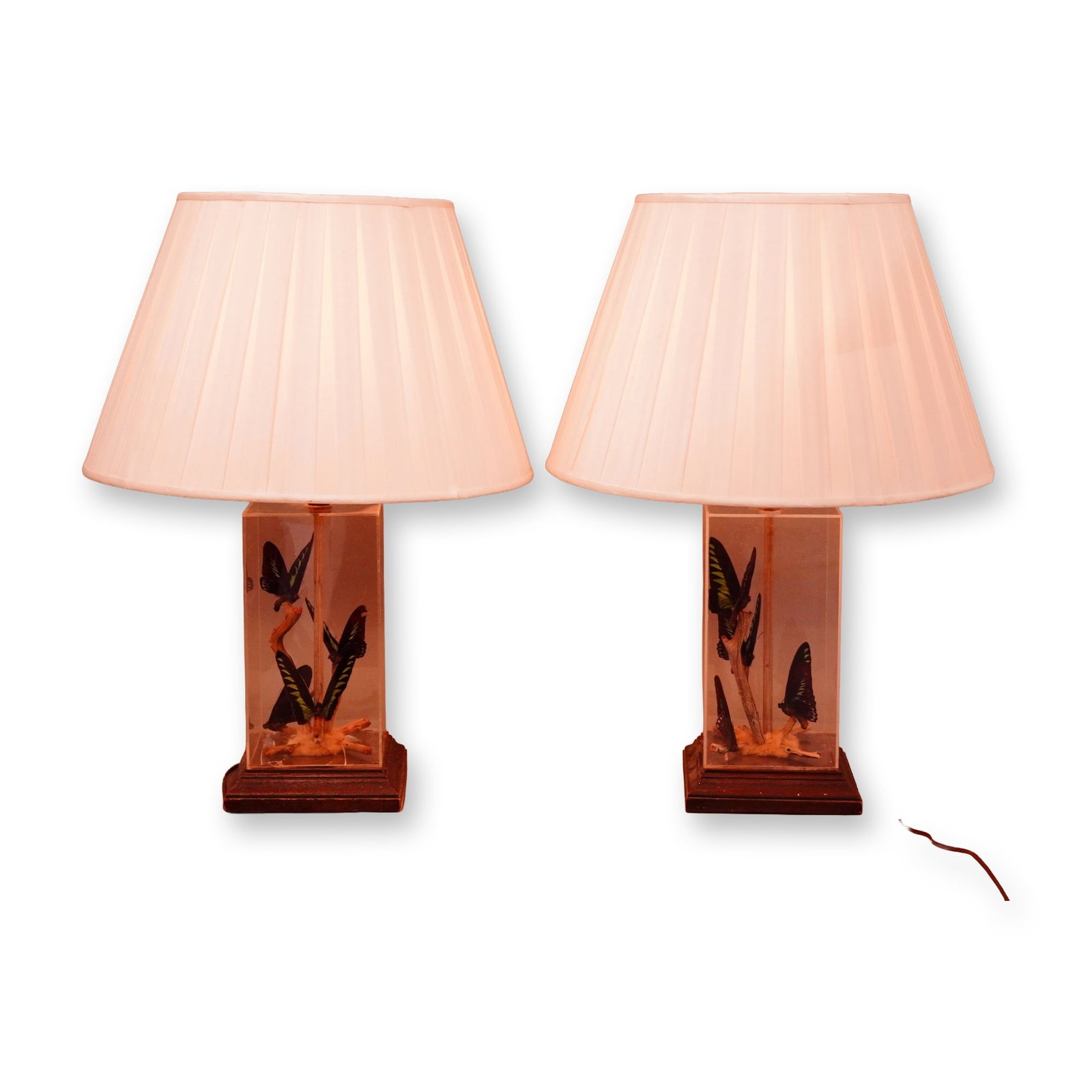 Pair of Midcentury Acrylic Butterfly Table Lamps (1 of 7)