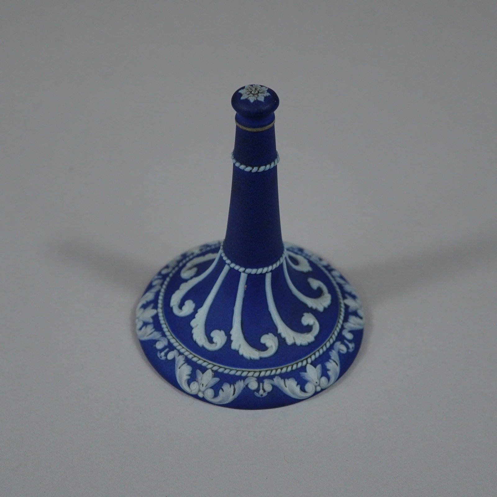 Wedgwood Solid Blue Jasperware Dip Ring Stand - 2