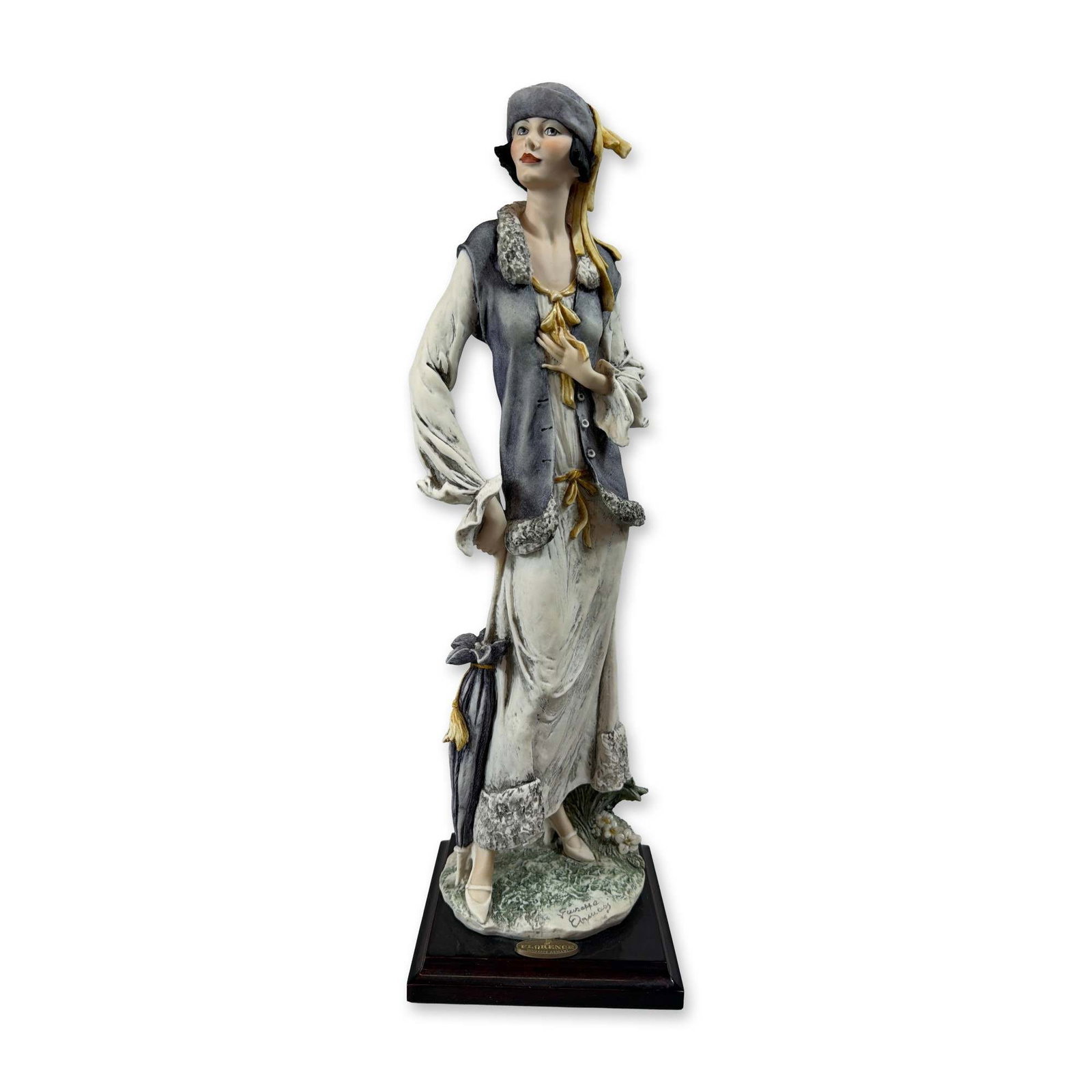 Giuseppe Armani Tamara Figurine (1 of 6)
