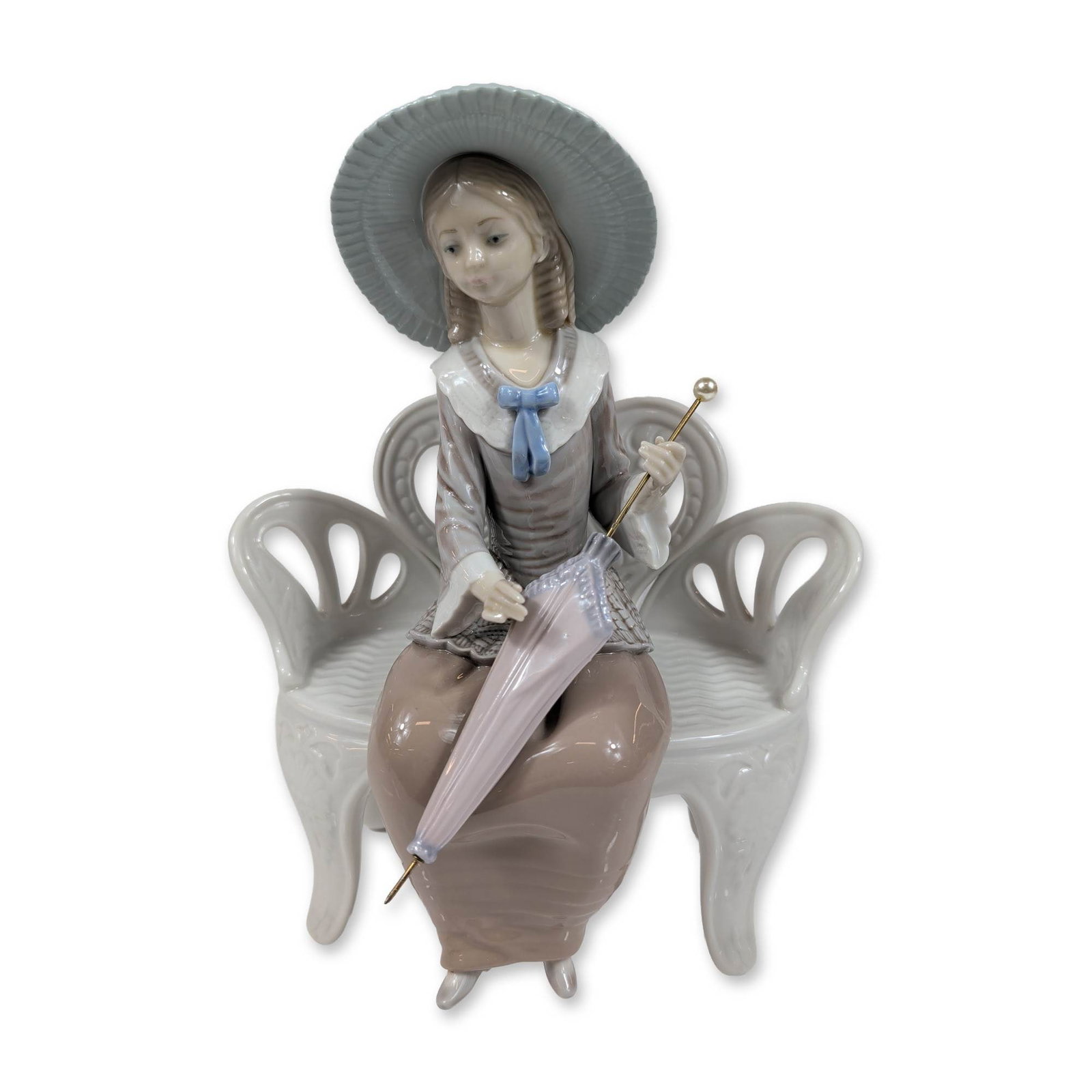 Lladro Spanish Porcelain Figurine Waiting in the Park 1374 (1 of 3)
