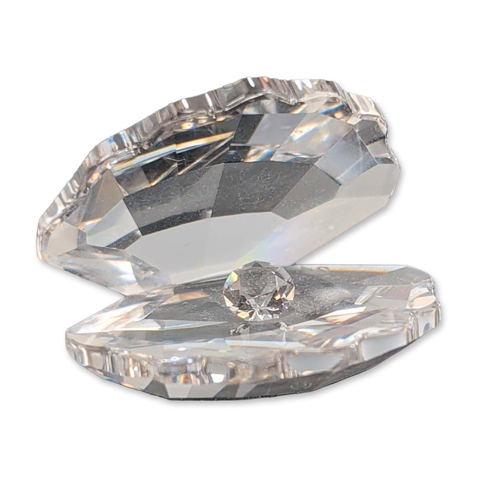 Swarovski Crystal Shell with Pearl Figurine (1 of 4)