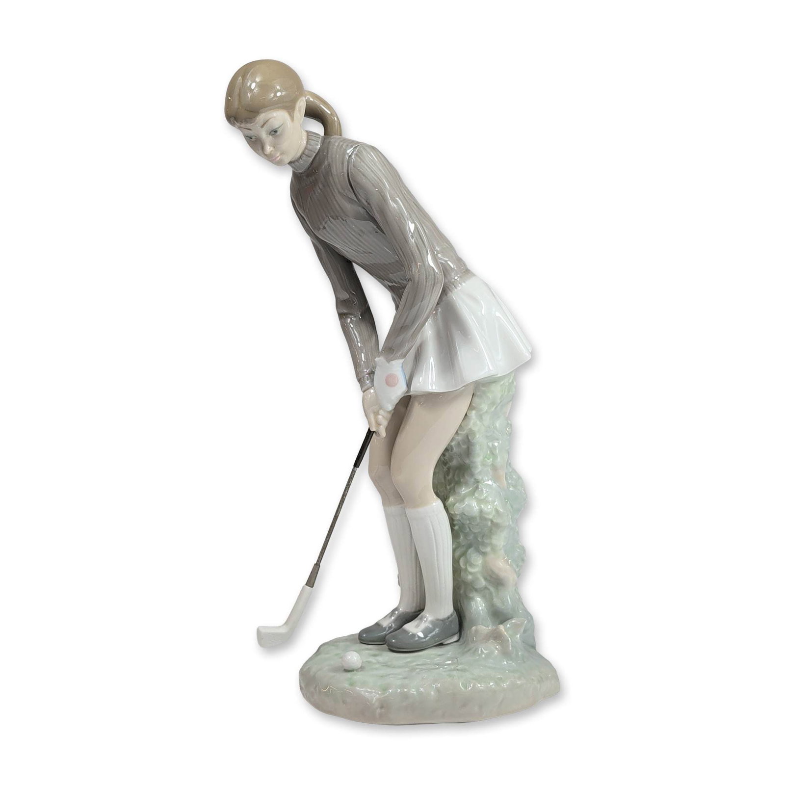 Lladro Porcelain Figurine, Lady Golfer 1004851 (1 of 4)