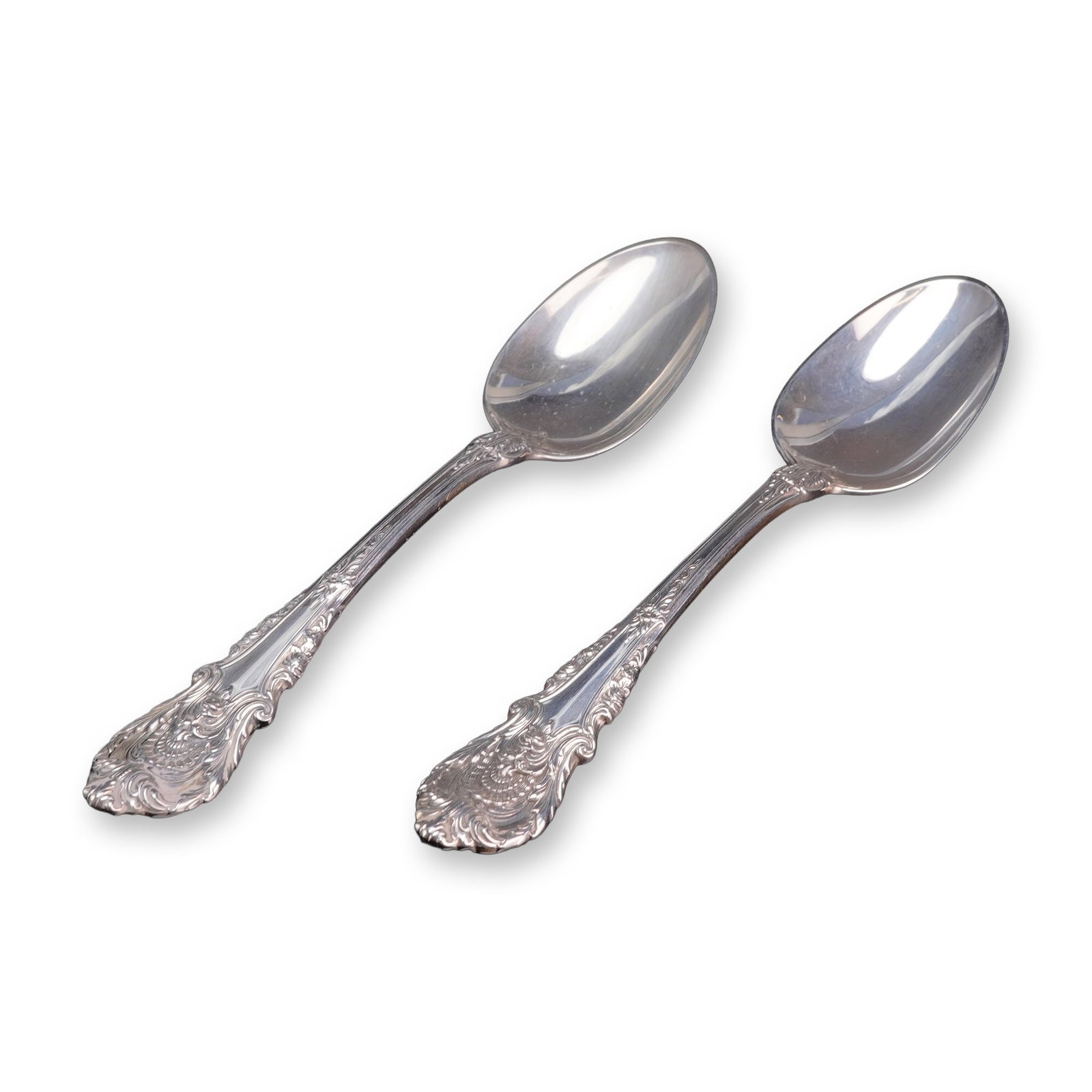 A Pair of Wallace Sterling Silver Dessert Spoons in the Sir Christopher Pattern (1 of 3)