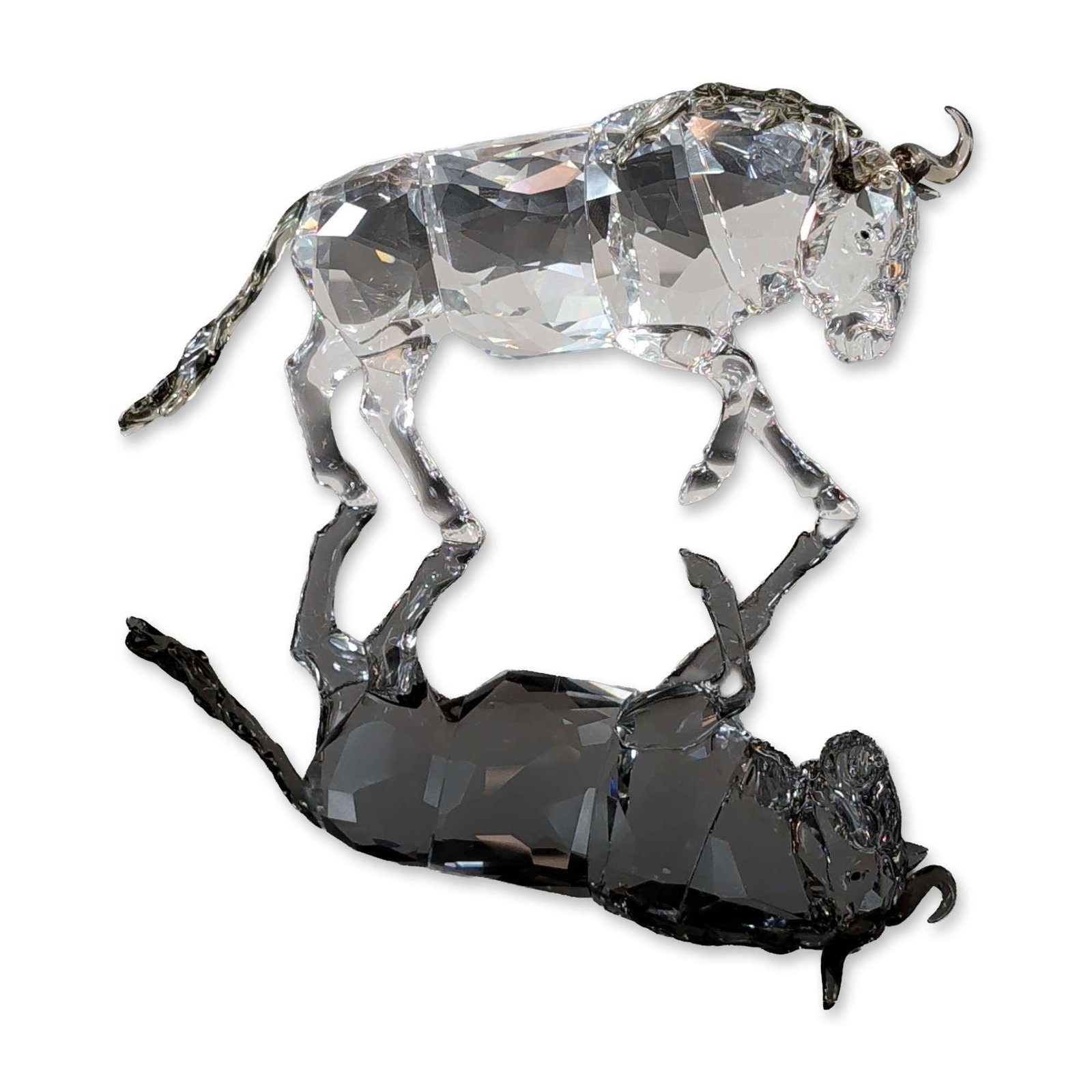 Swarovski Crystal Faceted Crystal Gnu Figurine (1 of 3)