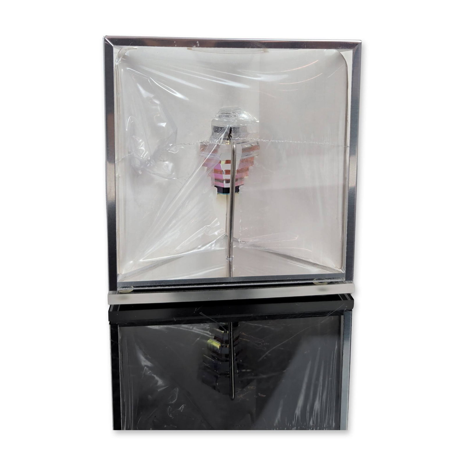 Lancome Tresor Perfume in Swarovski Crystal Bottle and Display Case (1 of 5)