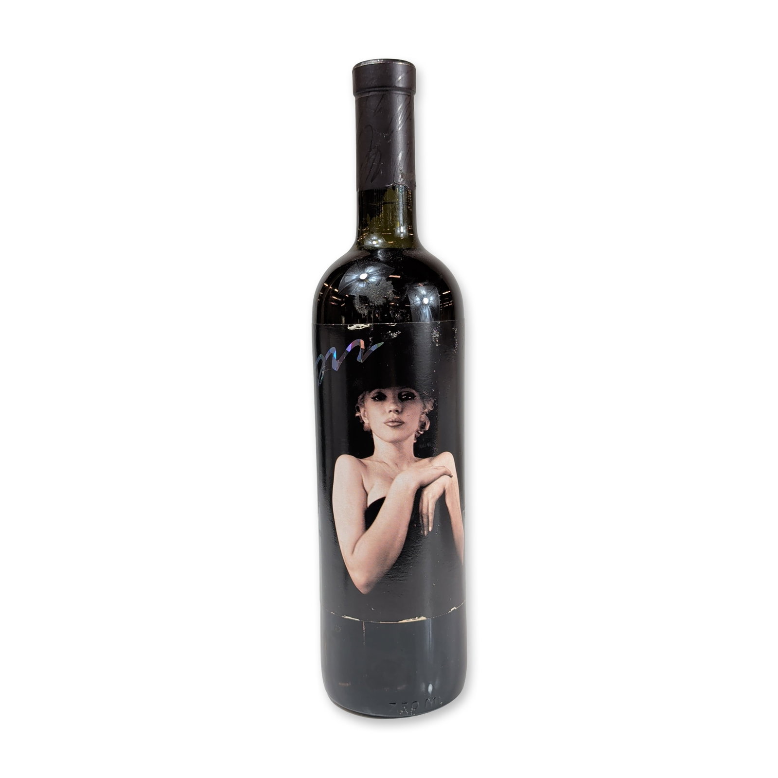 1996 Marilyn Merlot Napa Valley Red Wine Bottle: Nova Wines, Inc. 1996 vintage Merlot from Napa Valley, California. This bottle is part of the Marilyn Merlot series, featuring a wrap-around photographic label of Marilyn Monroe from the archives of M
