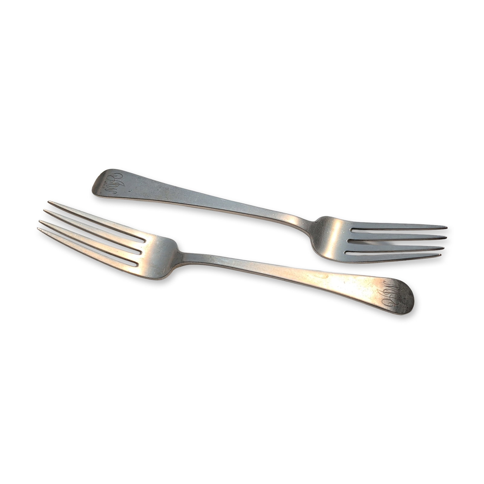2pc Tuttle Silver Company Sterling Silver Dinner Forks, Hannah Hull: Pair of solid sterling silver dinner forks, executed in a classic pattern with unadorned handles. The obverse of each handle displays an engraved interlaced script monogram. Reverse stamped STERLING