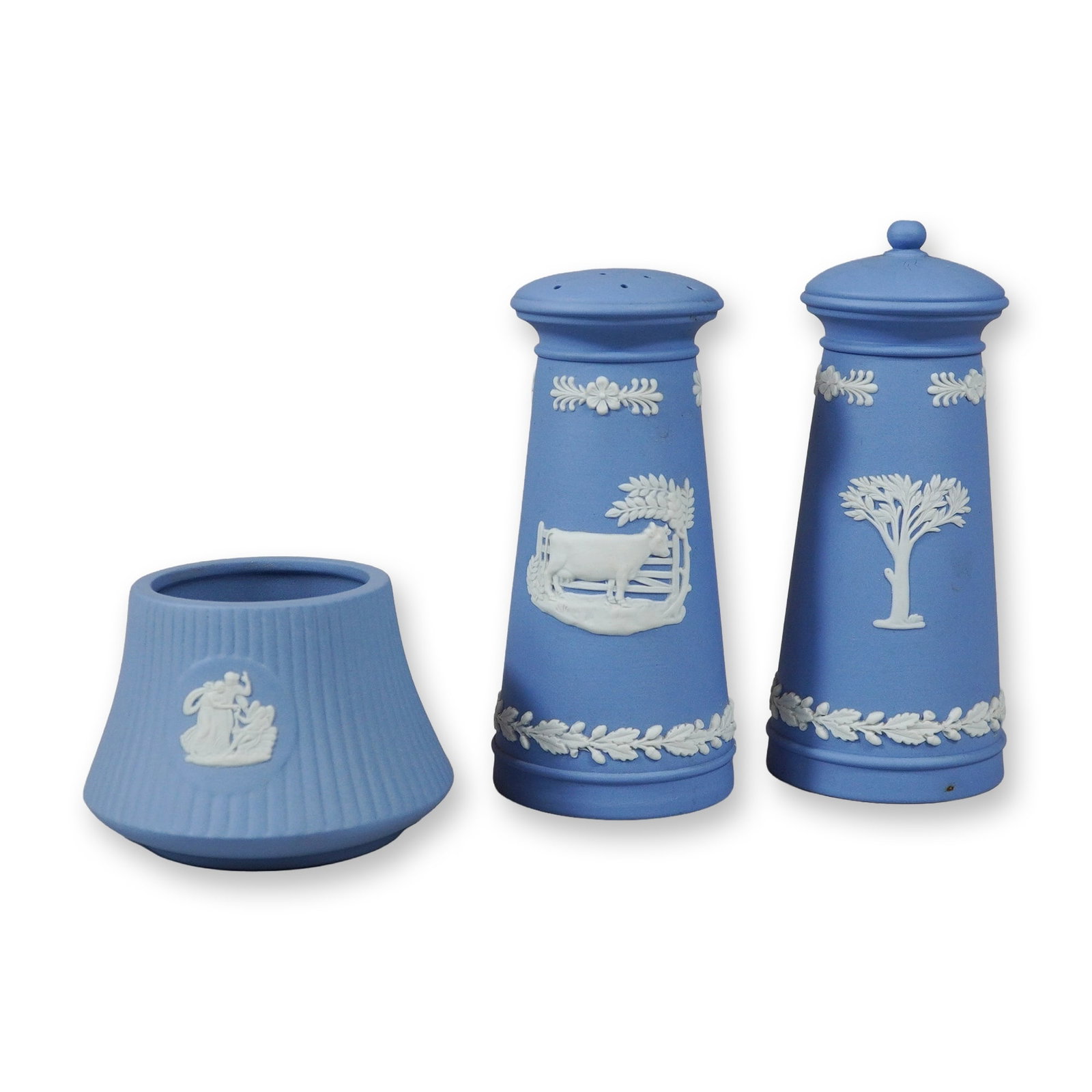 3pc Wedgwood Blue Jasperware Shakers and Salt Cellar (1 of 3)